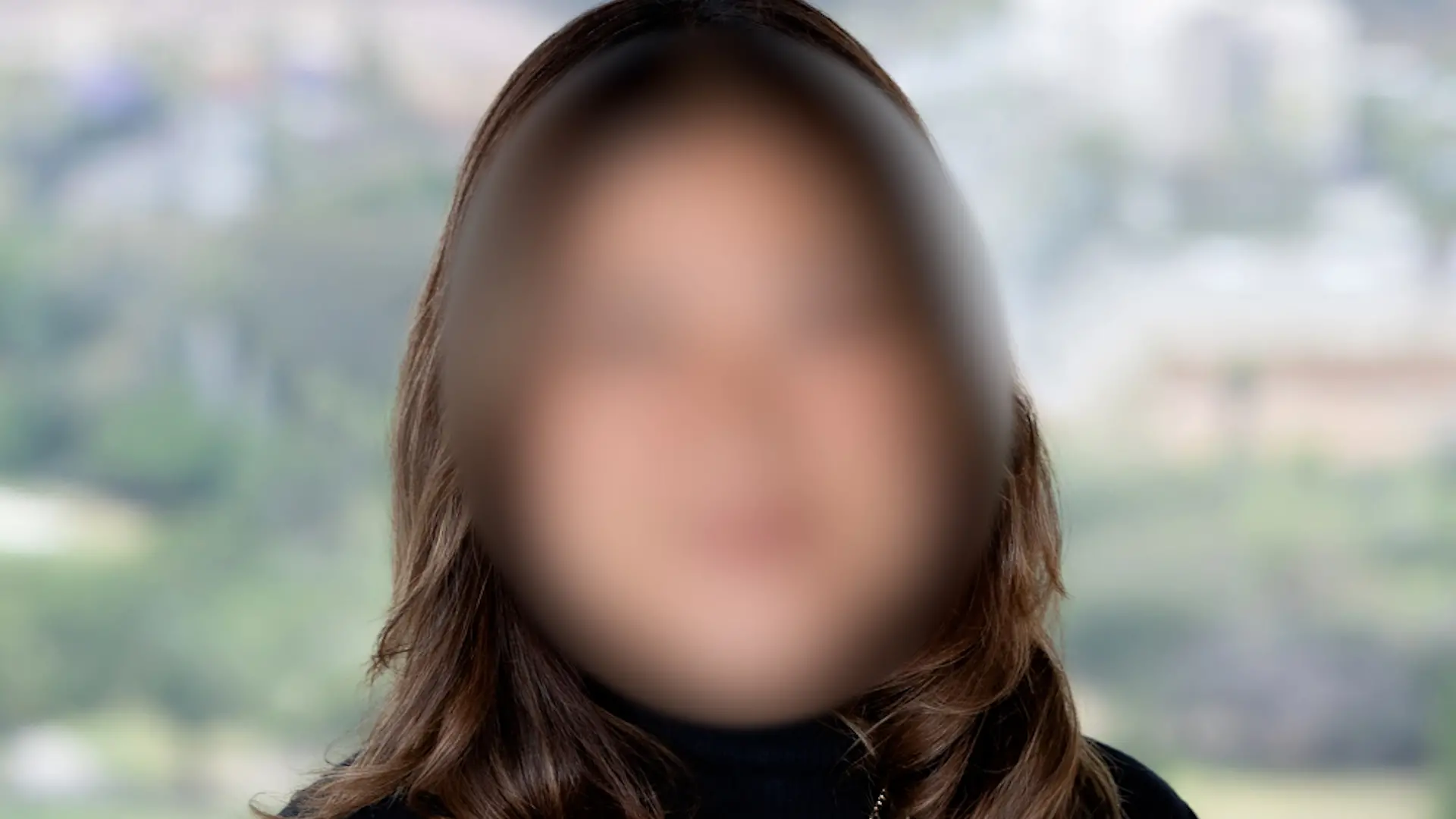 Jacqueline M. (35) wurde als „Lehrerin des Jahres“ gefeiert – doch jetzt steht sie als Sexualstraftäterin vor Gericht.
