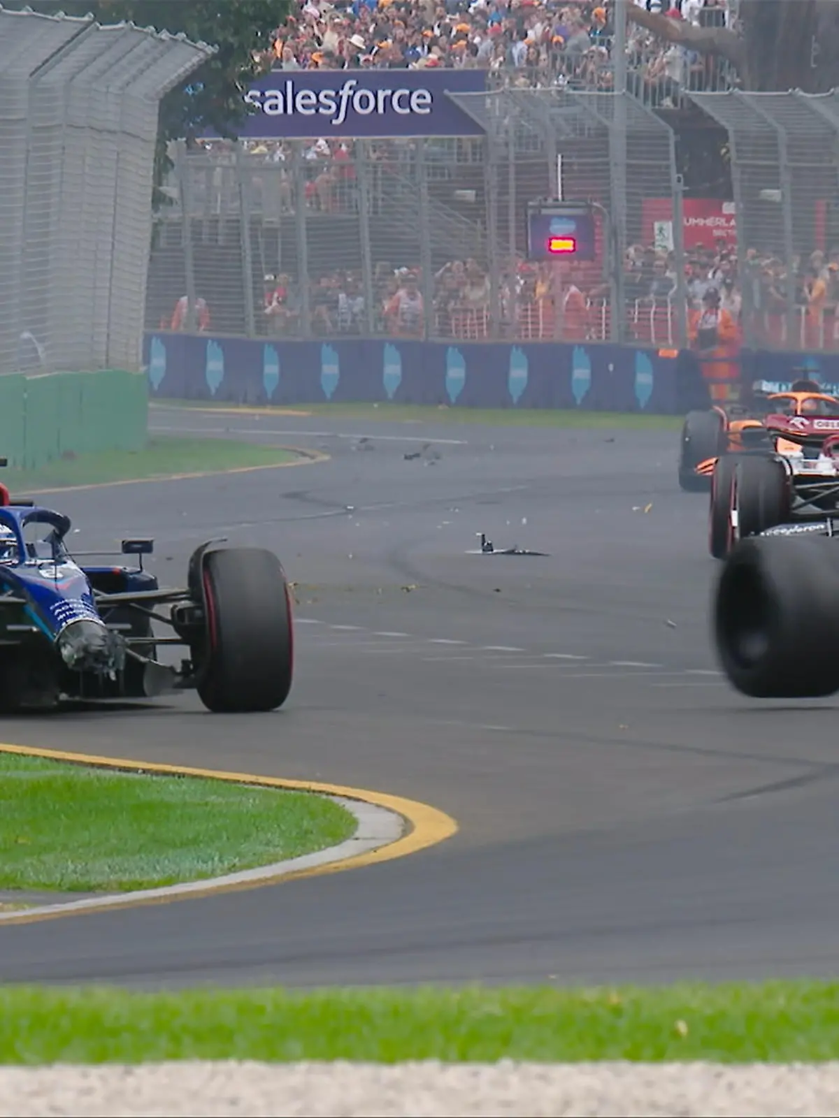 Nicholas Latifi crashte im Qualifiyng mit Lance Stroll