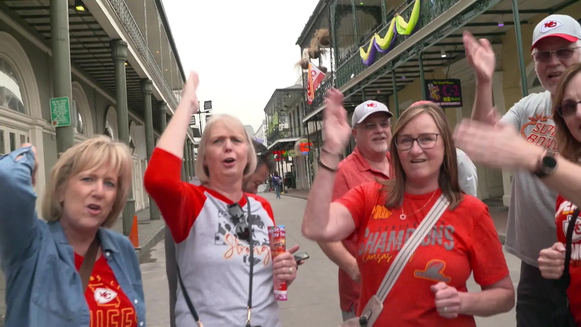 Das verputzt die USA beim Superbowl Chickenwings und Bier