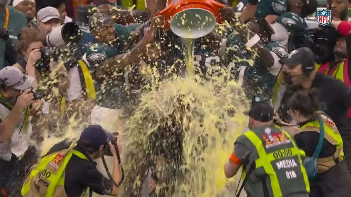 Gatorade-Dusche für Eagles-Coach Verfrühte Party?