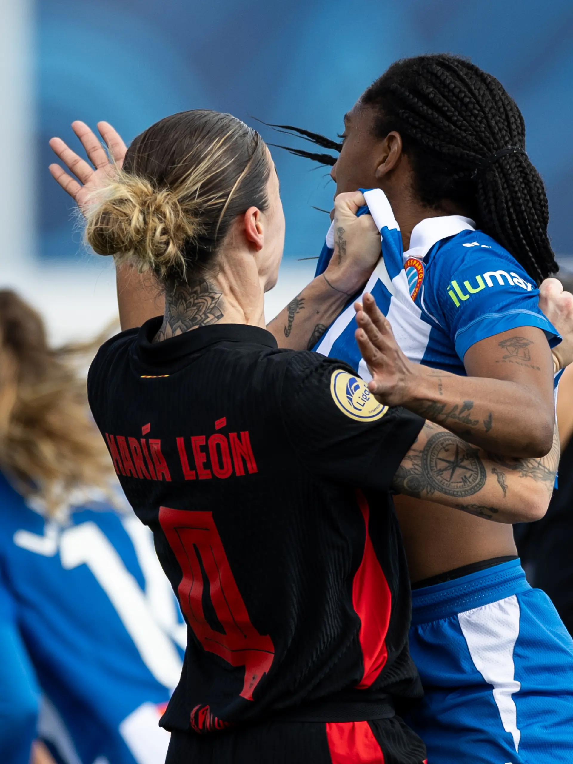 Barcelonas Mapi León geriet mit Daniela Caracas (Espanyol) heftig aneinander.