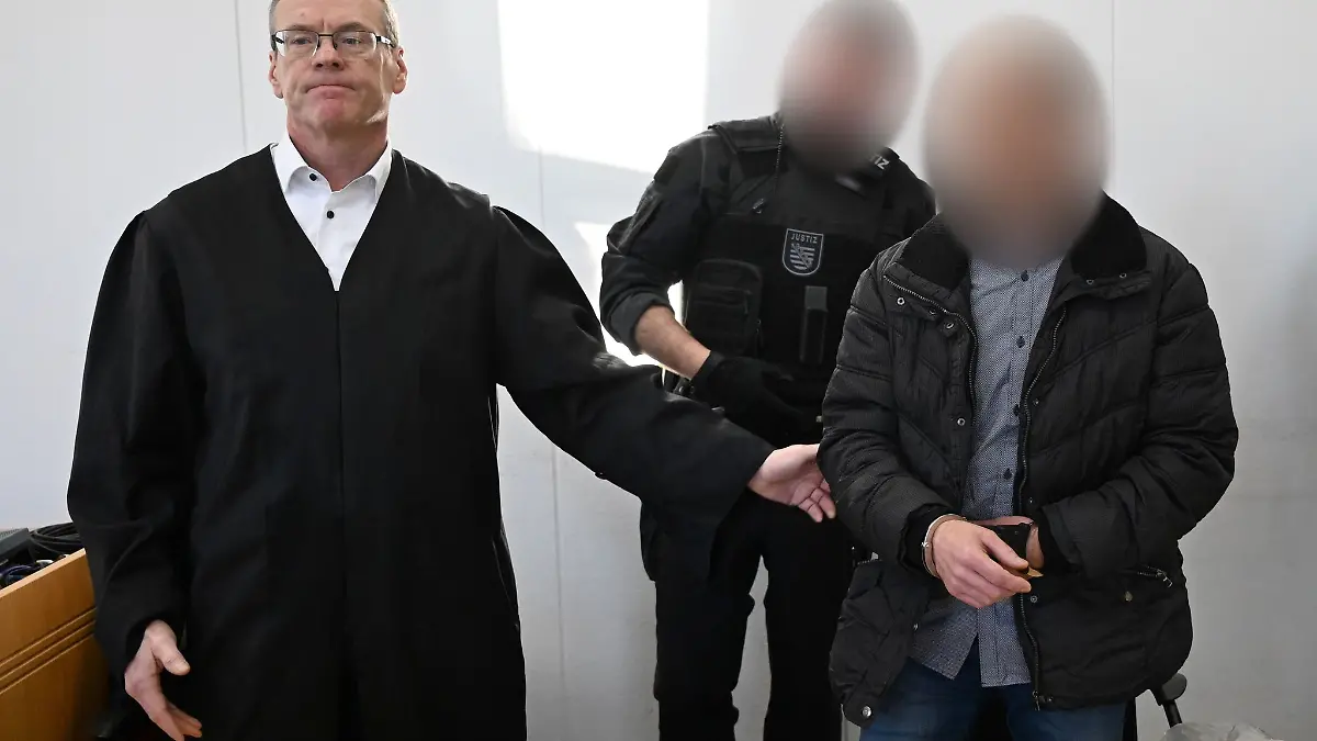 Mordfall Valeriia: Die Verteidigung des verurteilten 37-Jährigen geht in Revision. (Archivbild)