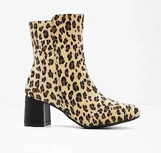 Stiefelette in Leo-Felloptik