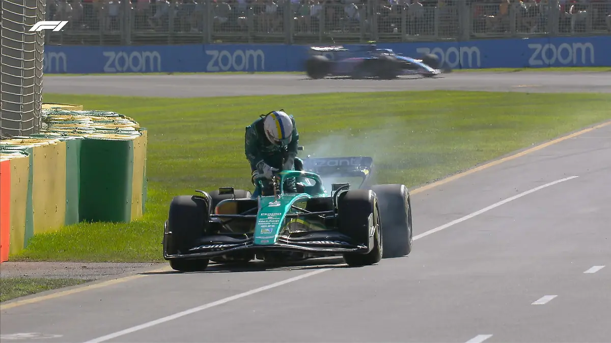 Sebastian Vettel rollte im 1. Australien-Training aus