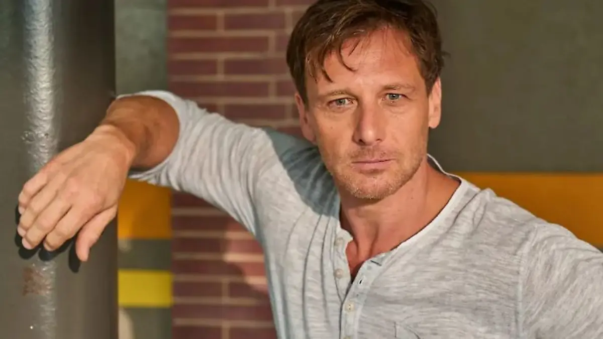 „Der Lehrer” und der roten Bänder” kommen zurück!