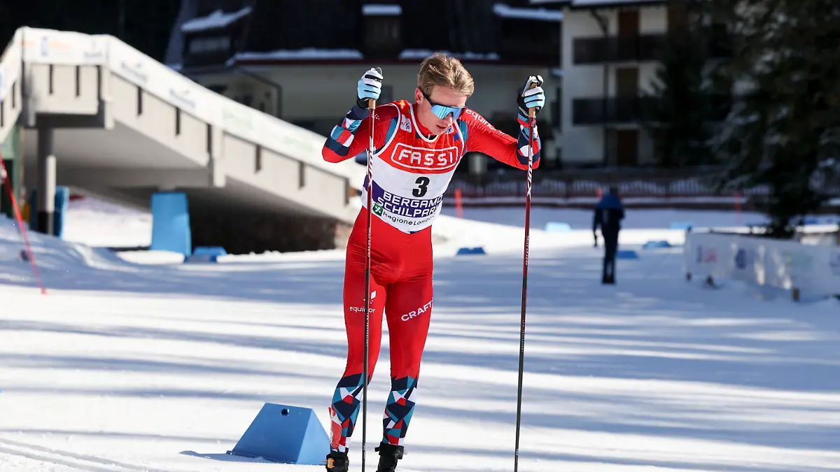 Mathias Holbæk