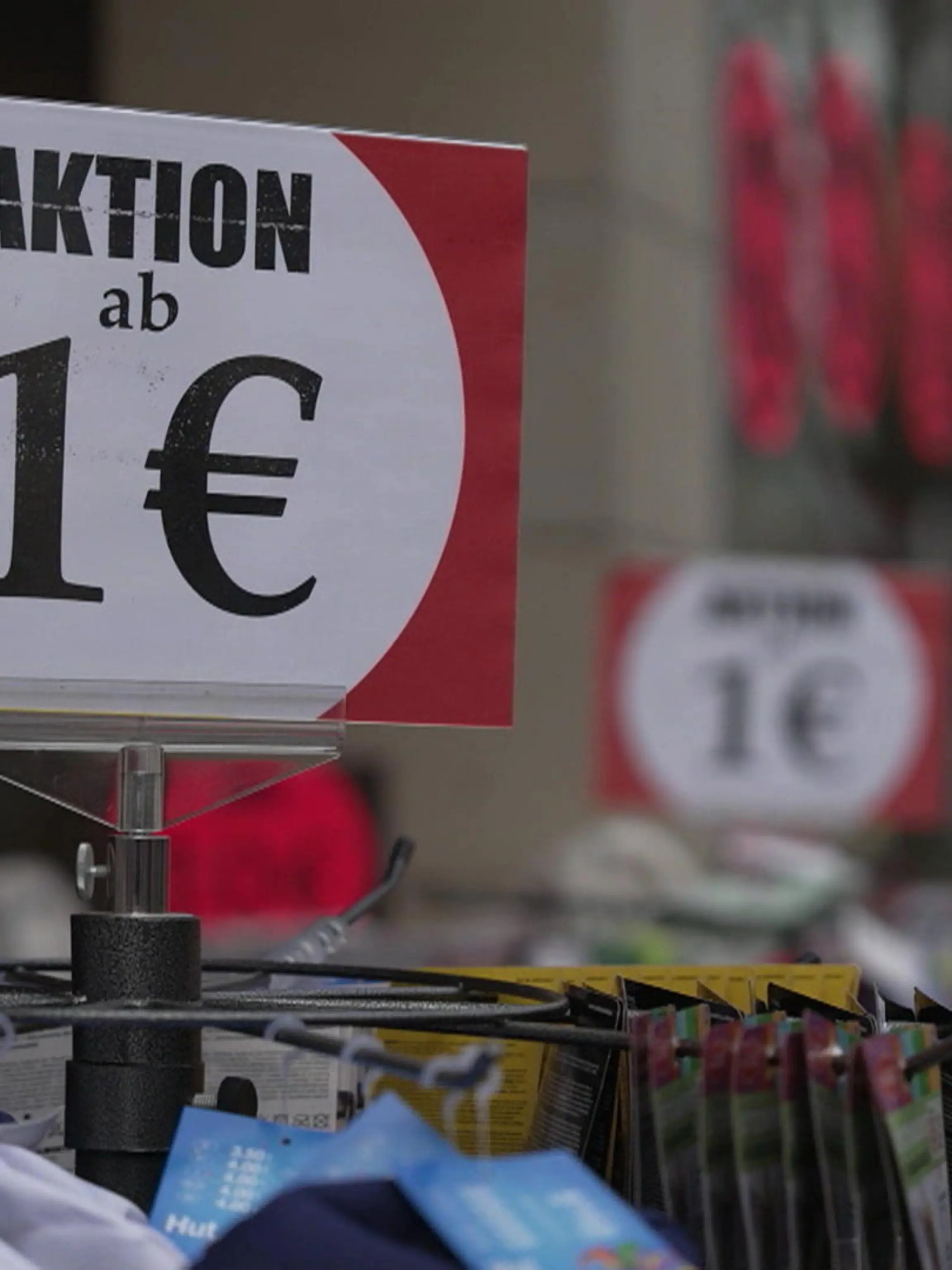 Bild zu: "Schnäppchen-Alarm! Aber wie gut sind Action, Woolworth und TK Maxx wirklich?"