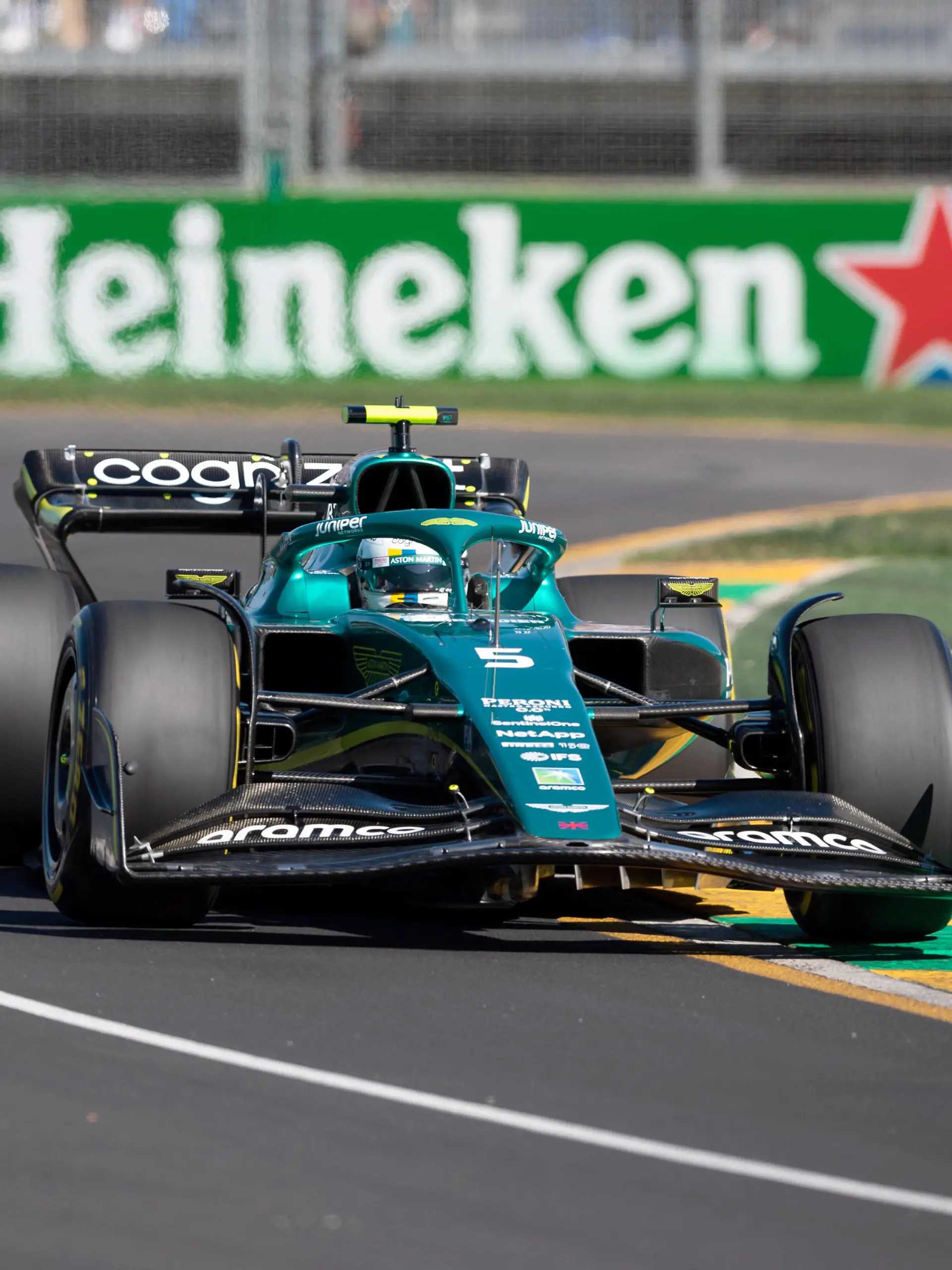  MELBOURNE, AUSTRALIA - APRIL 08: Sebastian Vettel 5 of Germany and Aston Martin Aramco Cognizant F1 Team during the Australian Formula One Grand Prix at Albert Park on April 08, 2022 in Melbourne, Australia. Photo by Steven Markham/Icon Sportswire AUTO: APR 08 F1 - Australian Grand Prix Icon22040812431