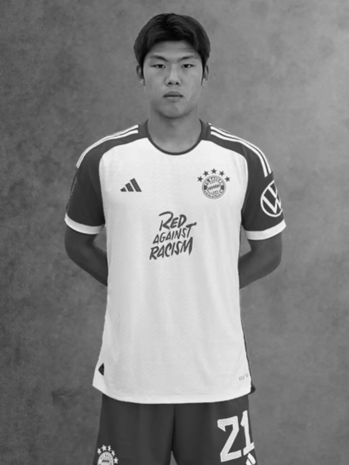 Ex-Bayern-Talent Guo Jiaxuan (18) ist von seinen Ärzten für hirntot erklärt worden. 