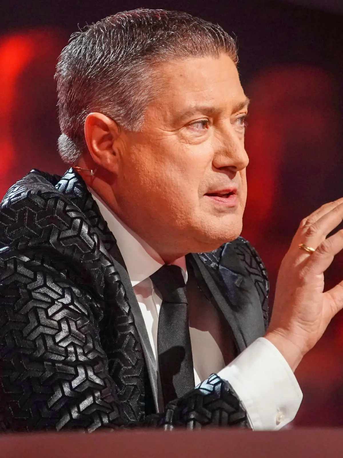 Bild zu: "So erleben die Promis Joachim Llambi bei den Tanzproben"