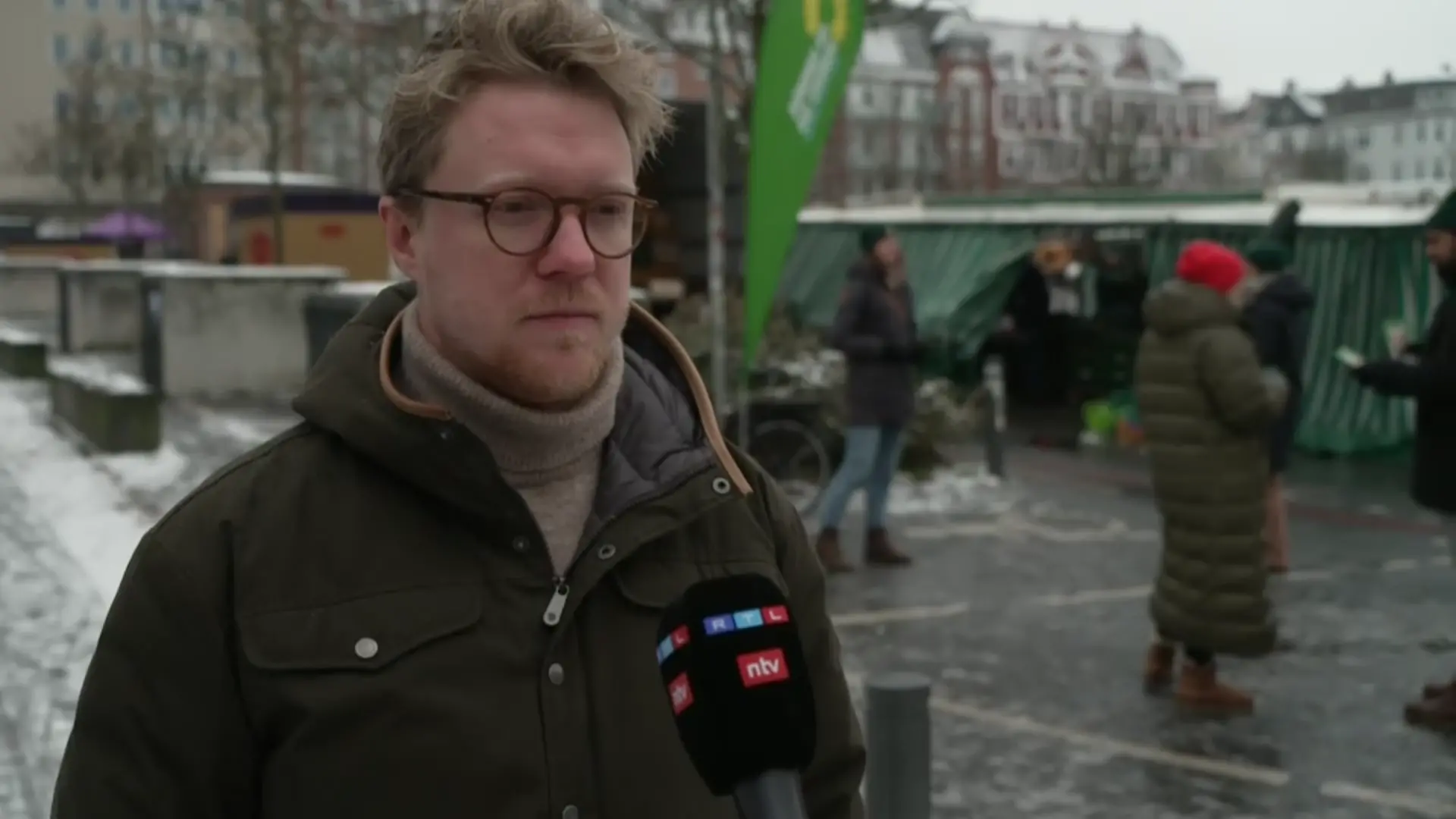 Lasse Petersdotter.png
