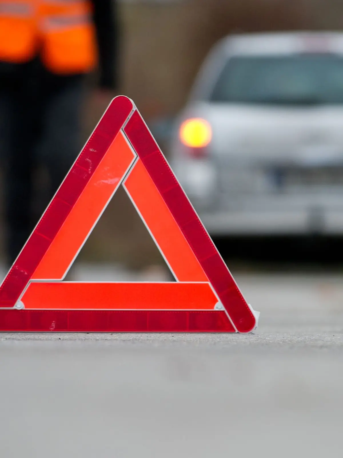 Bild zu: "Mann (33) wird nach Panne auf der A1 totgefahren "