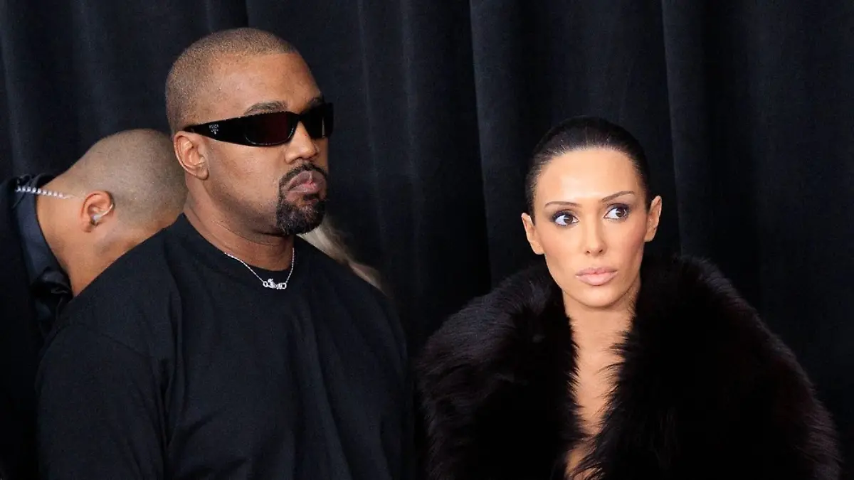 Kanye West und Bianca Censori bei den Grammys 2025. 