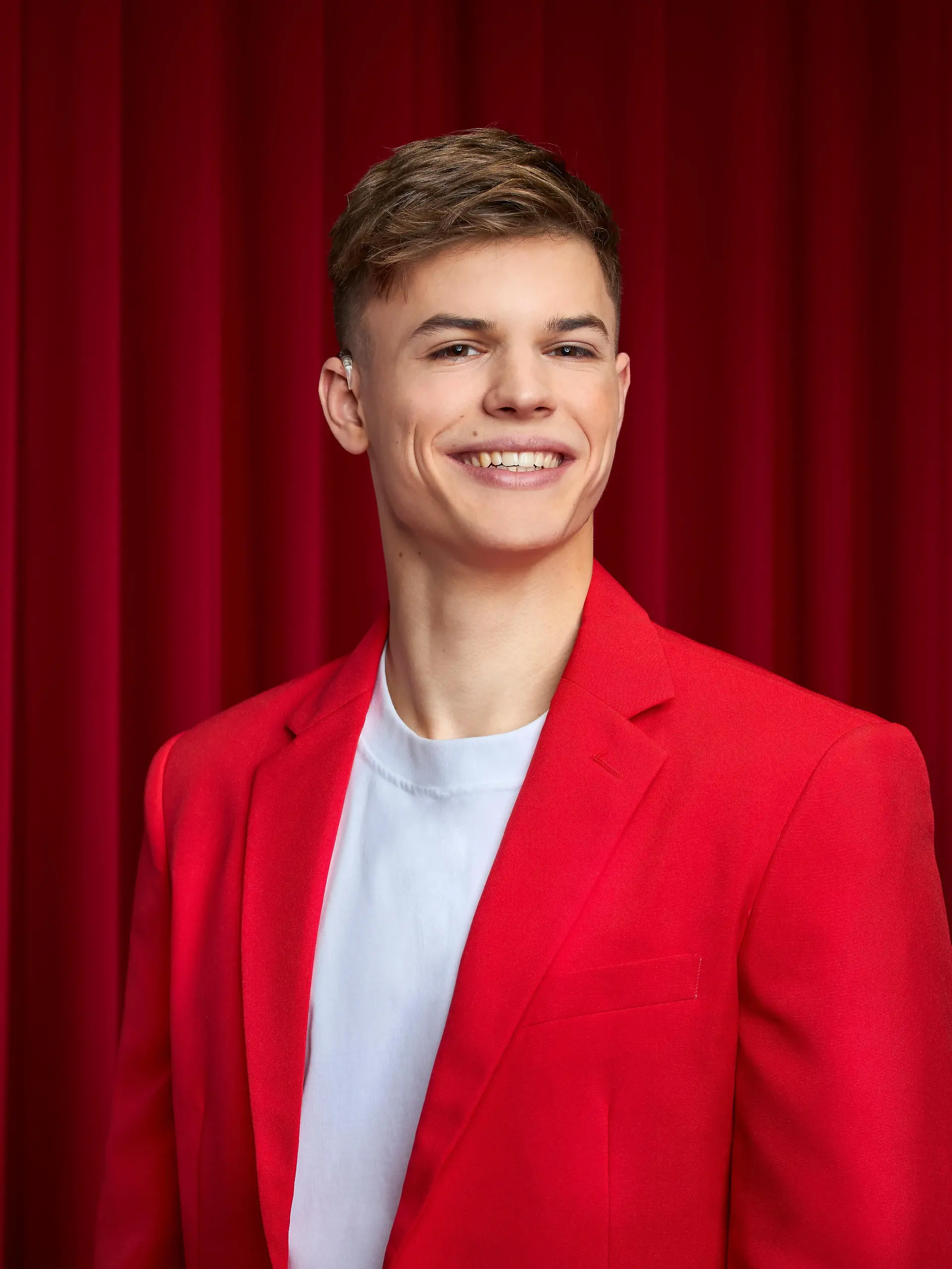 Bild zu: "Para-Schwimmer Taliso ist heiß aufs „Let’s Dance”-Parkett"