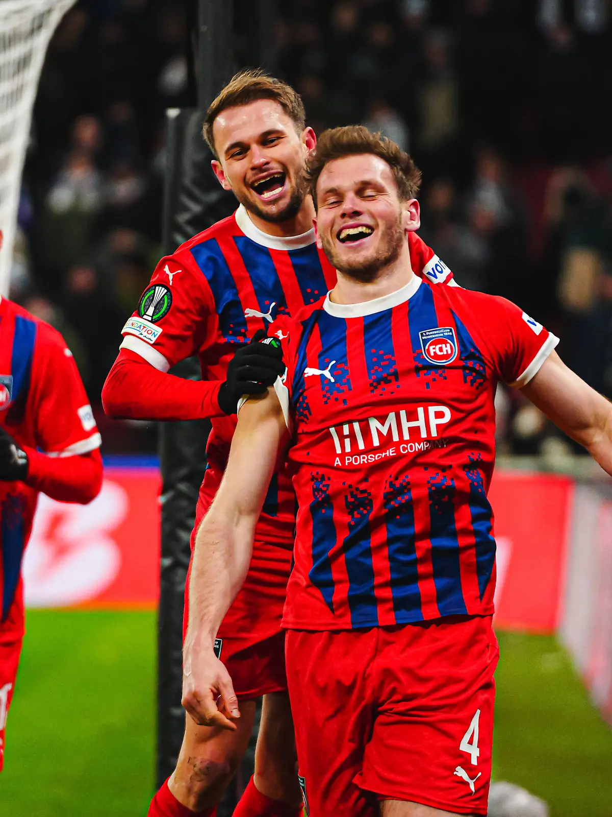RTL zeigt das Conference-League-Spiel Heidenheim gegen Kopenhagen LIVE in TV und Stream