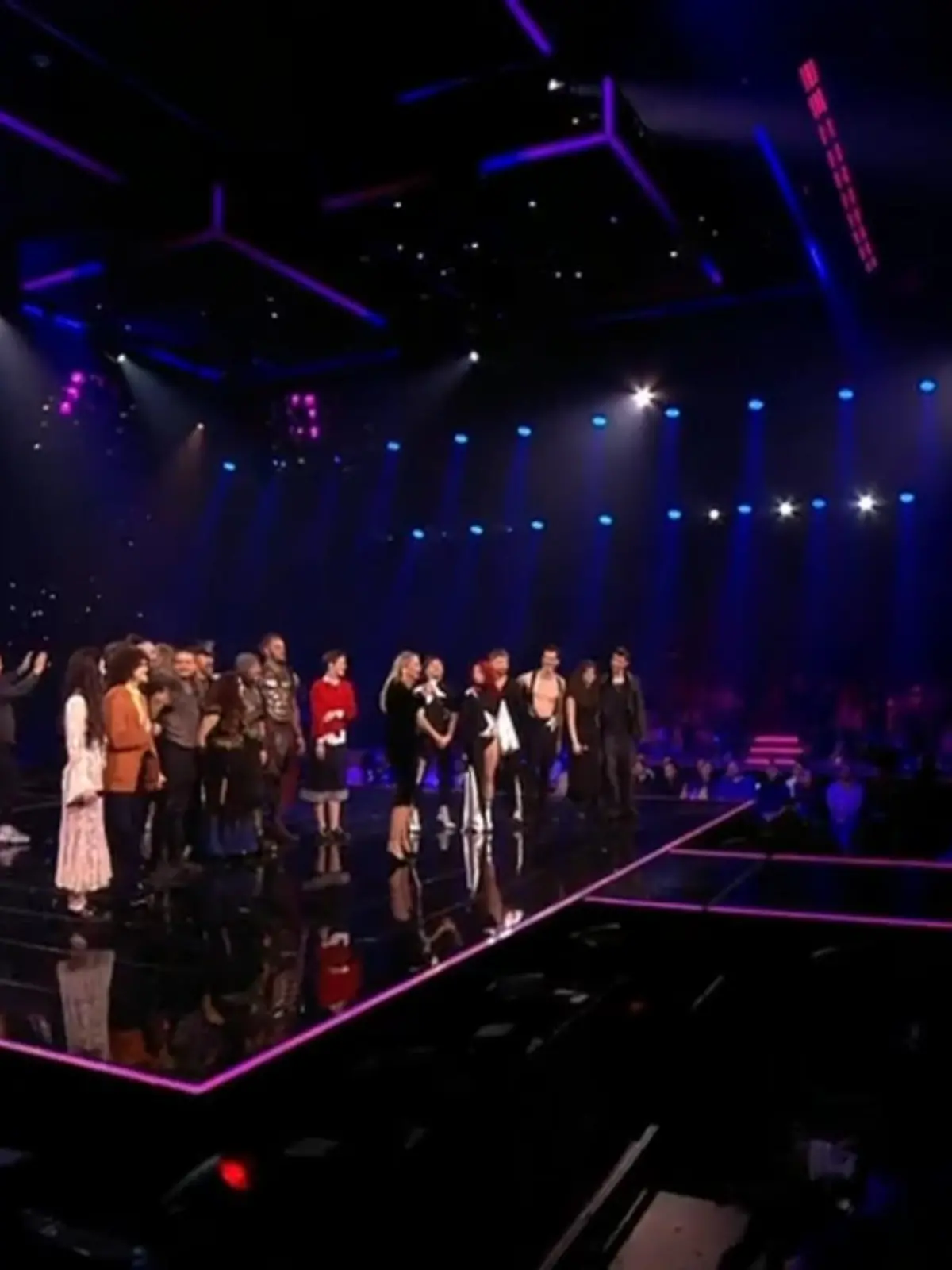Bild zu: "Diese Acts sind im Halbfinale von „Chefsache ESC 2025“"
