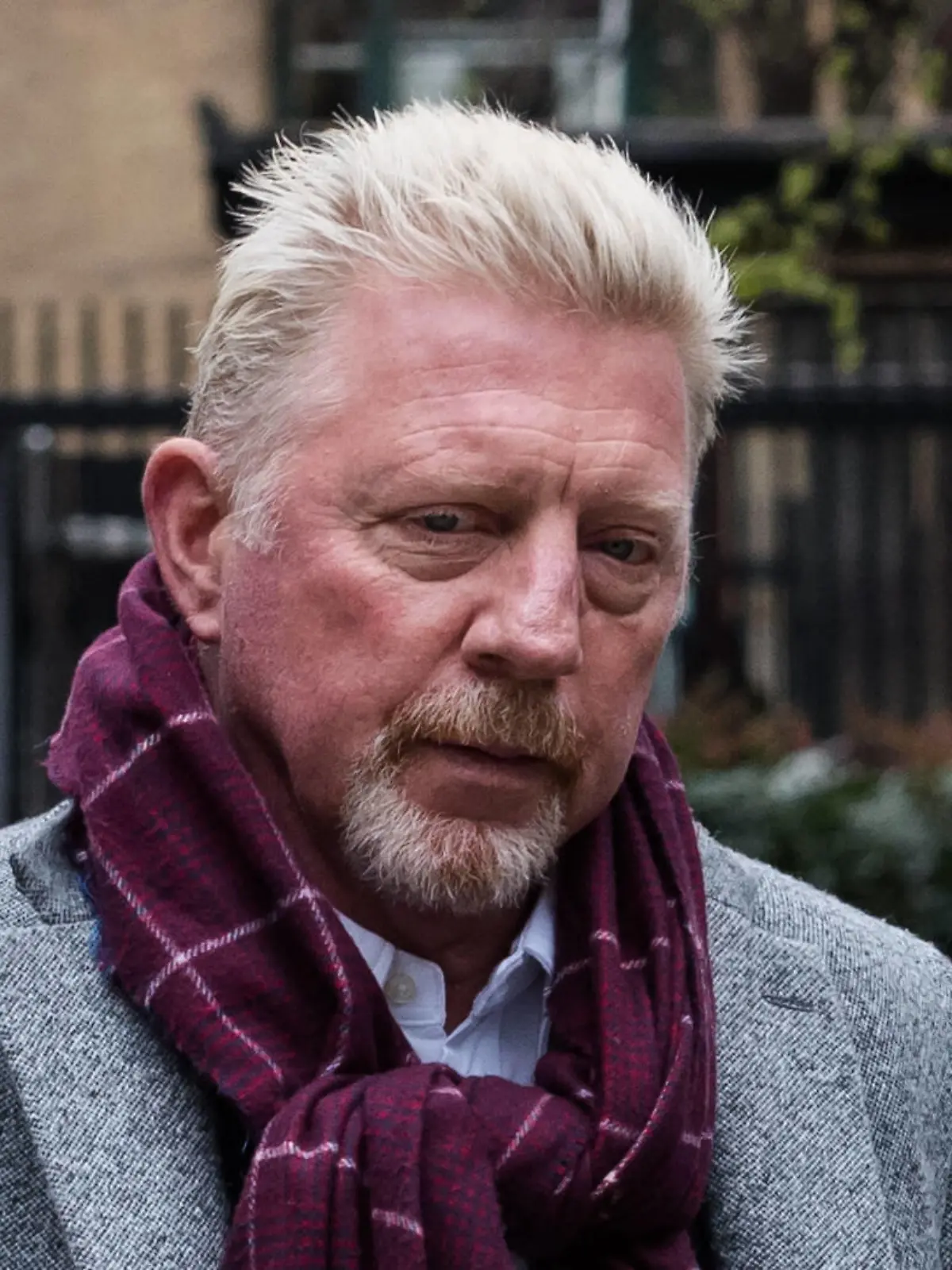 Boris Becker Court Case In London LONDON, UNITED KINGDOM - APRIL 08, 2022: Former tennis star Boris Becker arrives at the Southwark Crown Court as the jury is expected to continue to deliberate on the verdicts in his trial over allegedly concealing assets, including medals, Wimbledon trophies and properties from bankruptcy trustees on April 08, 2022 in London, England. London Greater London United Kingdom PUBLICATIONxNOTxINxFRA Copyright: xWIktorxSzymanowiczx originalFilename: szymanowicz-borisbec220408_npAmL.jpg 