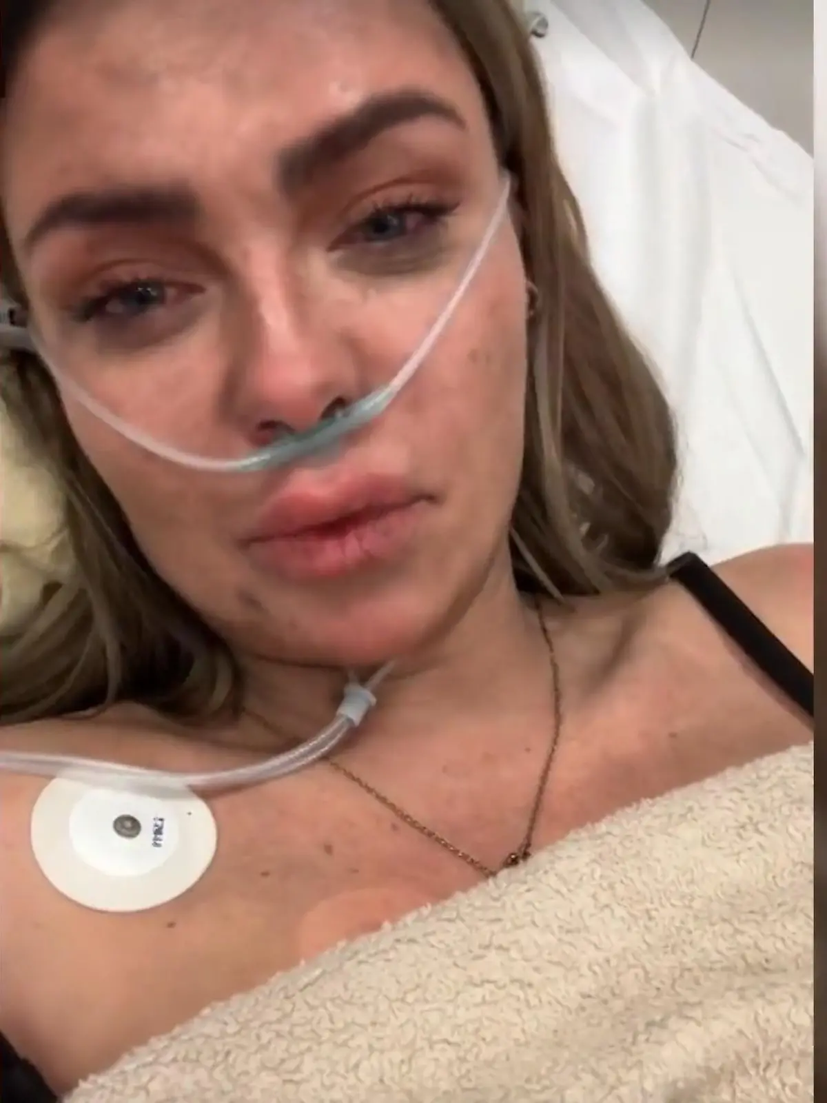 Bild zu: "Feuer-Hölle bei Ex-GNTM-Kandidatin "
