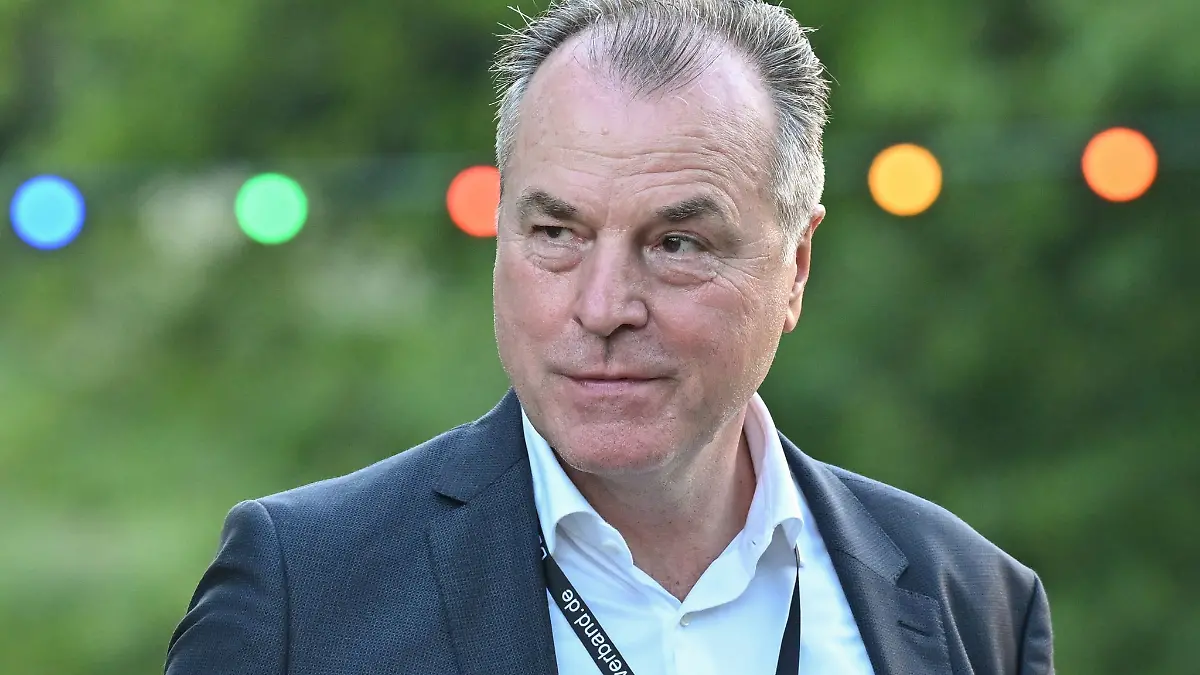 Nach Tod von Ulli Potofski: Clemens Tönnies behält „ihn immer in meinem  Herzen”