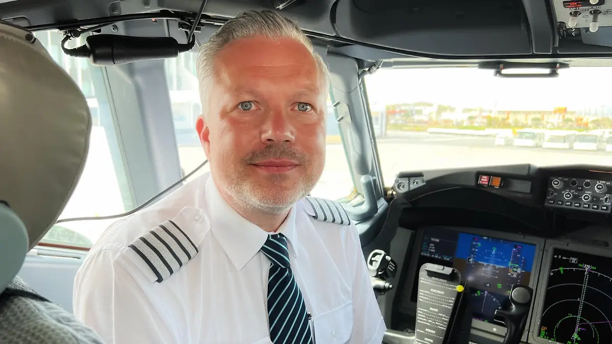 Oliver Lackmann ist nicht nur Flugkapitän, sondern als Chief Flight Operations Manager oberster Pilot bei Tui Airlines.