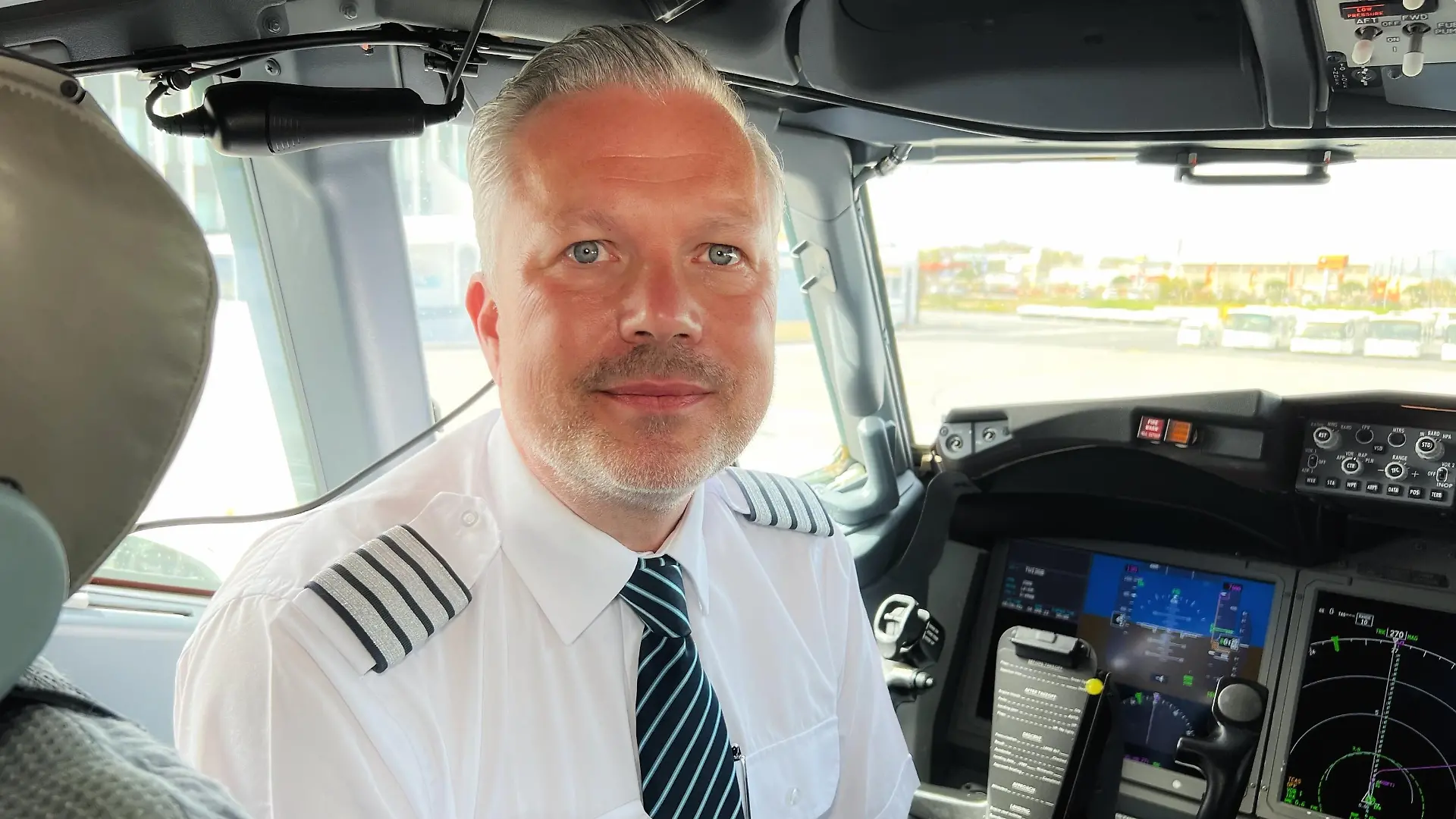 Oliver Lackmann ist nicht nur Flugkapitän, sondern als Chief Flight Operations Manager oberster Pilot bei Tui Airlines.