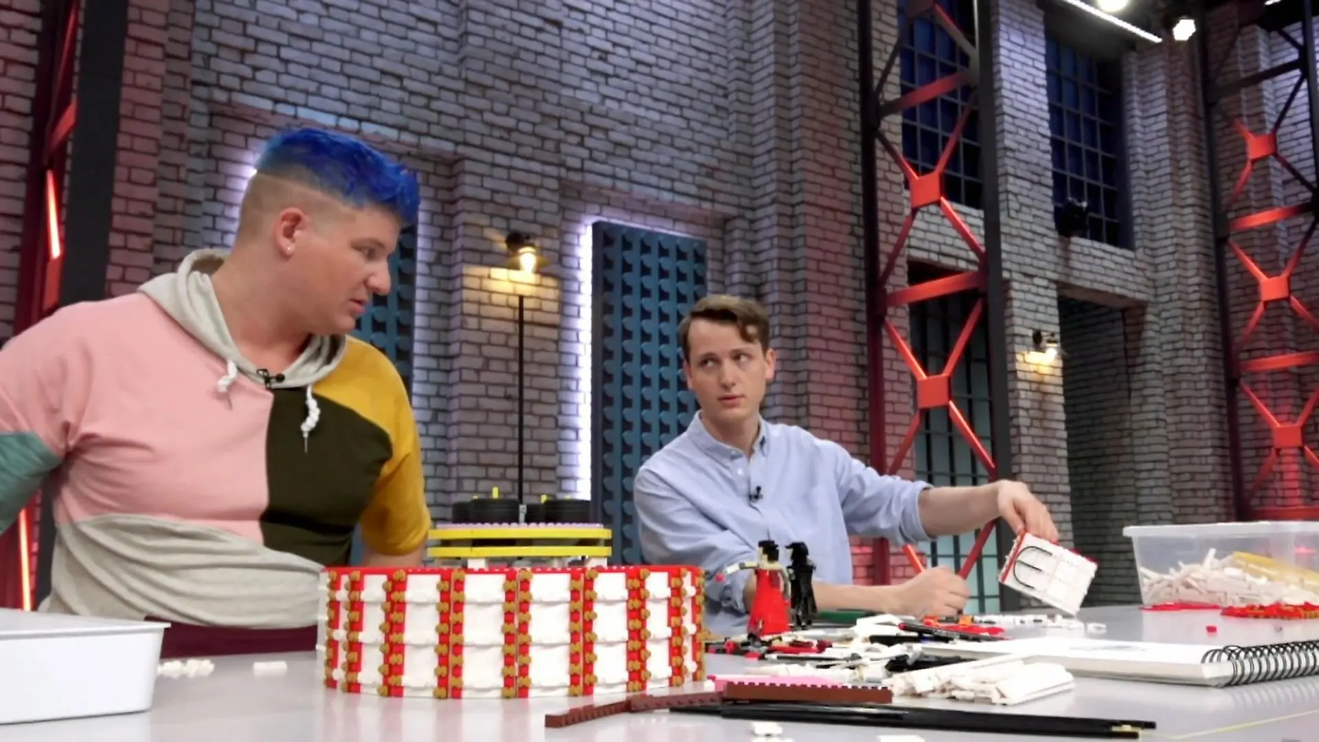 Michel und Eric sind sich uneinig Wegen der Beschriftung?