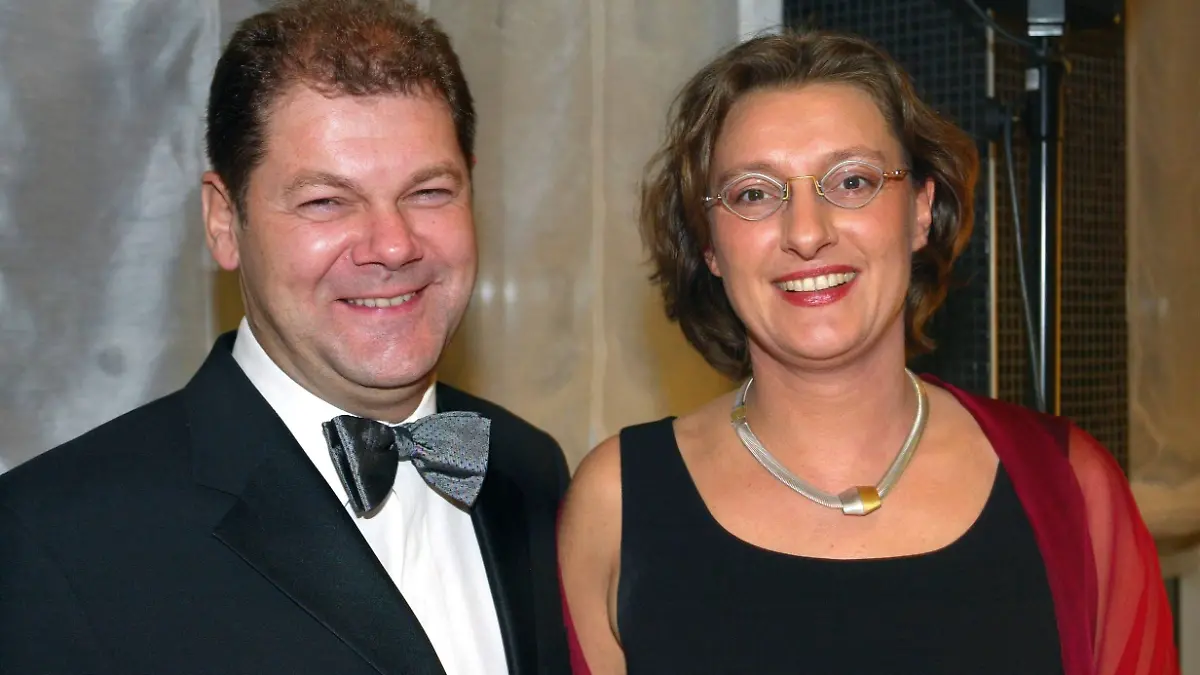 Olaf Scholz und Britta Ernst beim Bundespresseball im Jahr 2002.