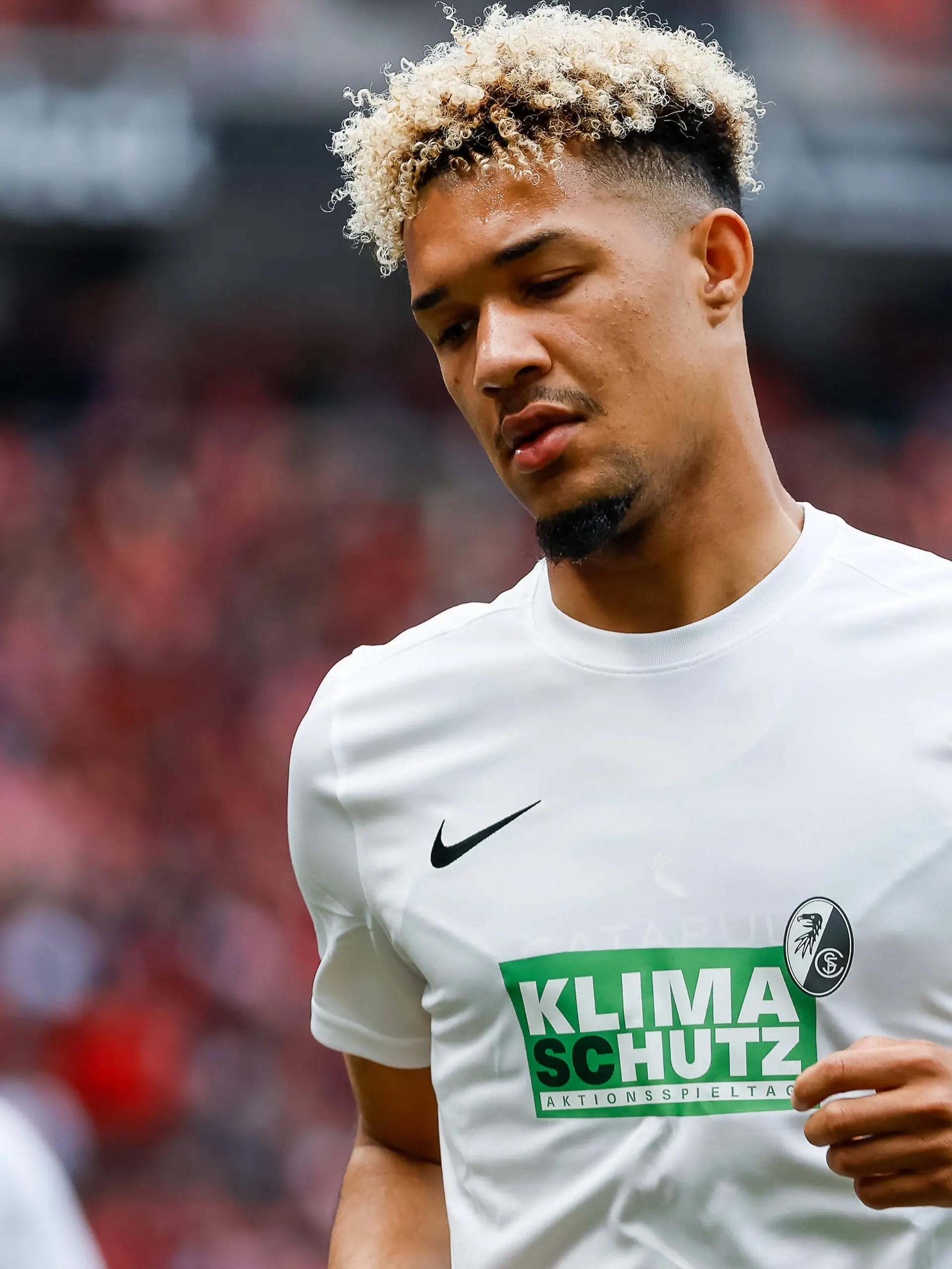 Kenneth Schmidt, der momentan vom SC Freiburg nach Hannover ausgeliehen ist.
