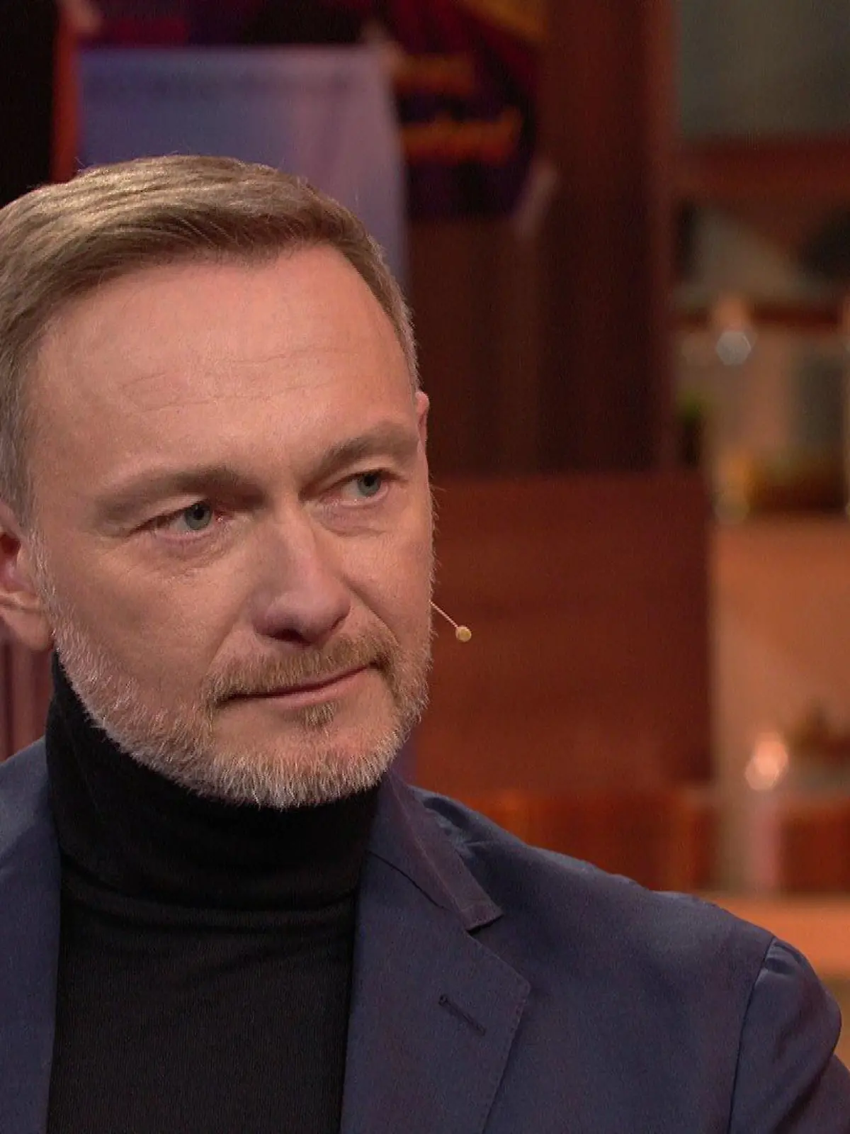 Bild zu: "Christian Lindner teilt bei Stefan Raab gegen Die Linke aus"