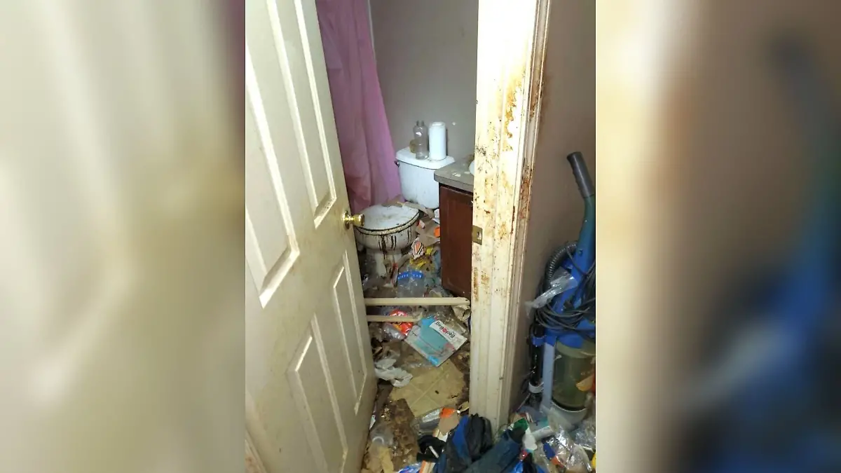 Eine Mutter aus Pontiac lässt ihre drei Kinder jahrelang allein in einer vermüllten Wohnung zurück.