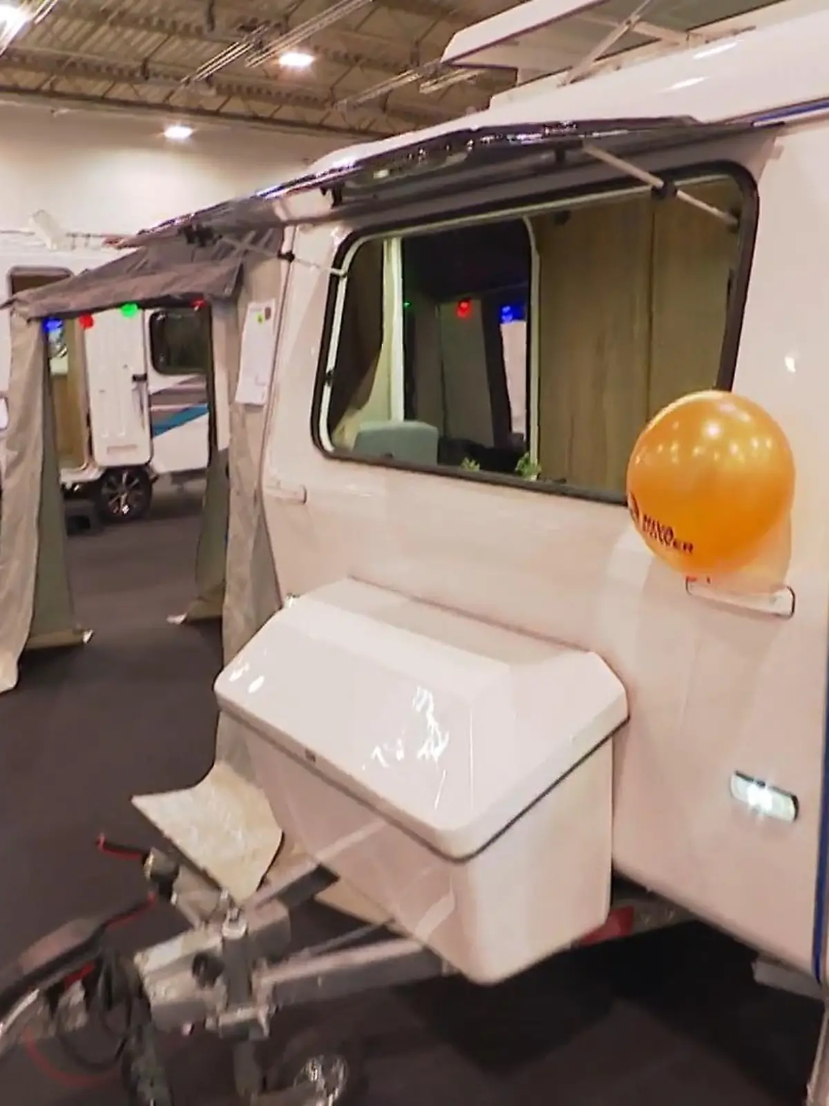 Bild zu: "Reise + Camping Messe  "