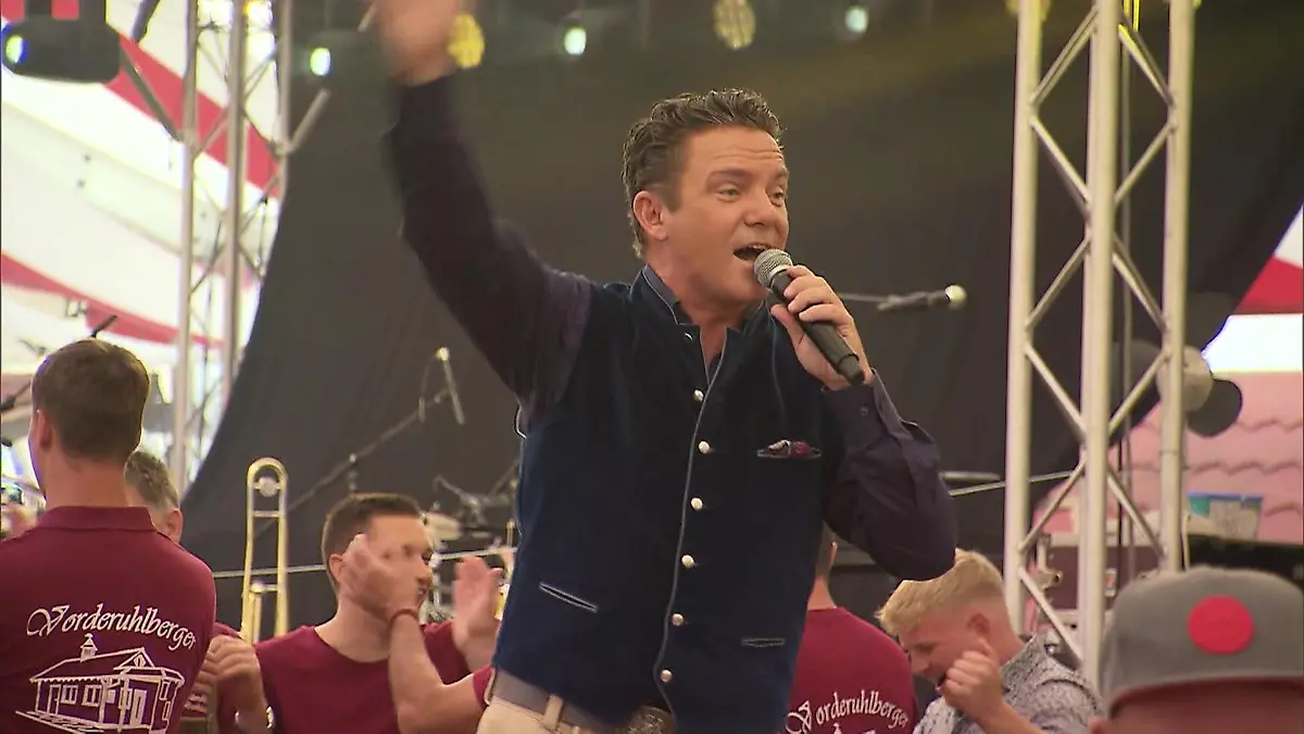 Stefan Mross muss Jubiläumstour absagen Das steckt dahinter