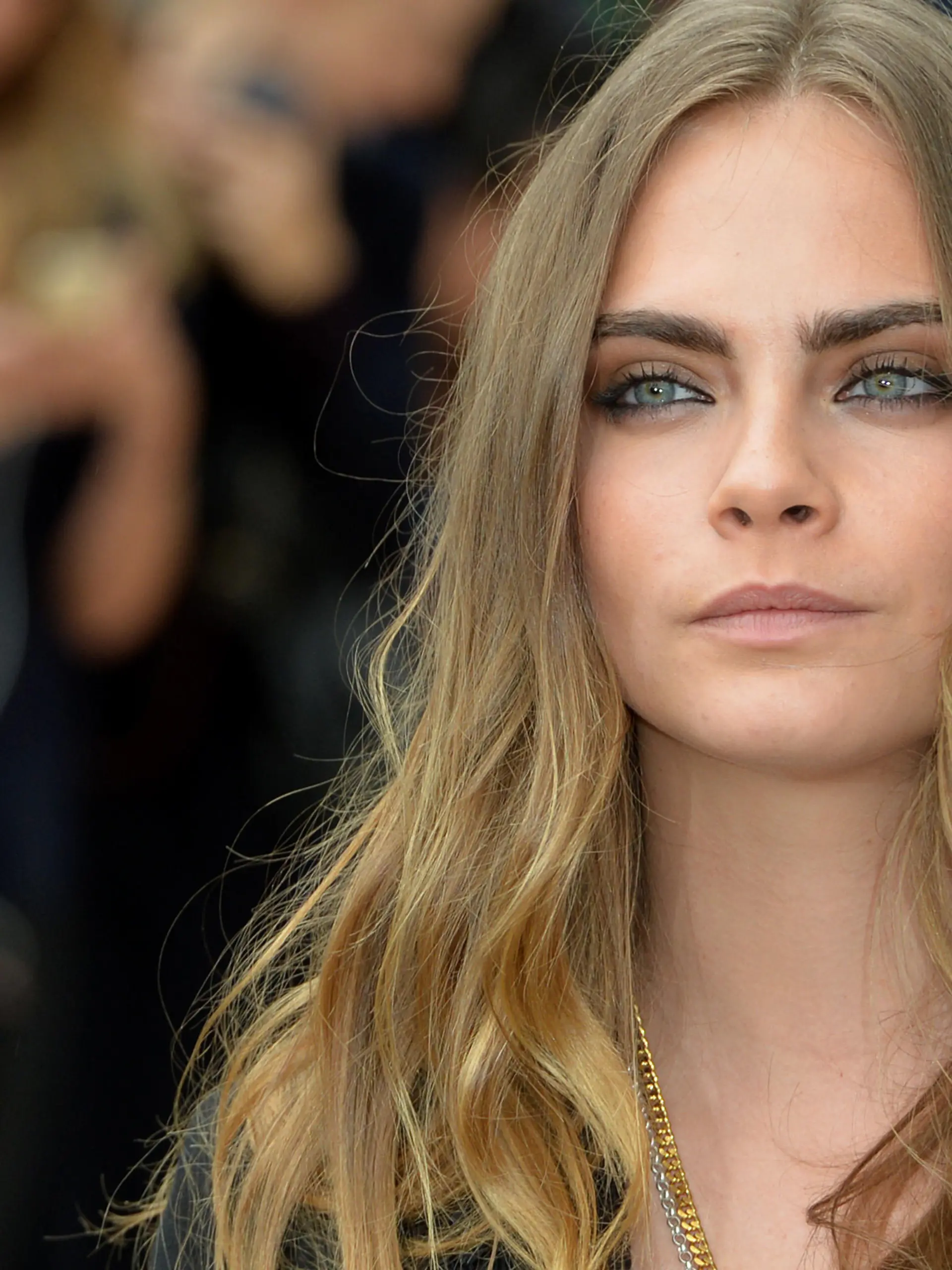 LONDON, ENGLAND - SEPTEMBER 21:  Cara Delevingne attends the Burberry Prorsum show during London Fashion Week Spring/Summer 2016/17 on September 21, 2015 in London, England.  (Photo by Anthony Harvey/Getty Images)
