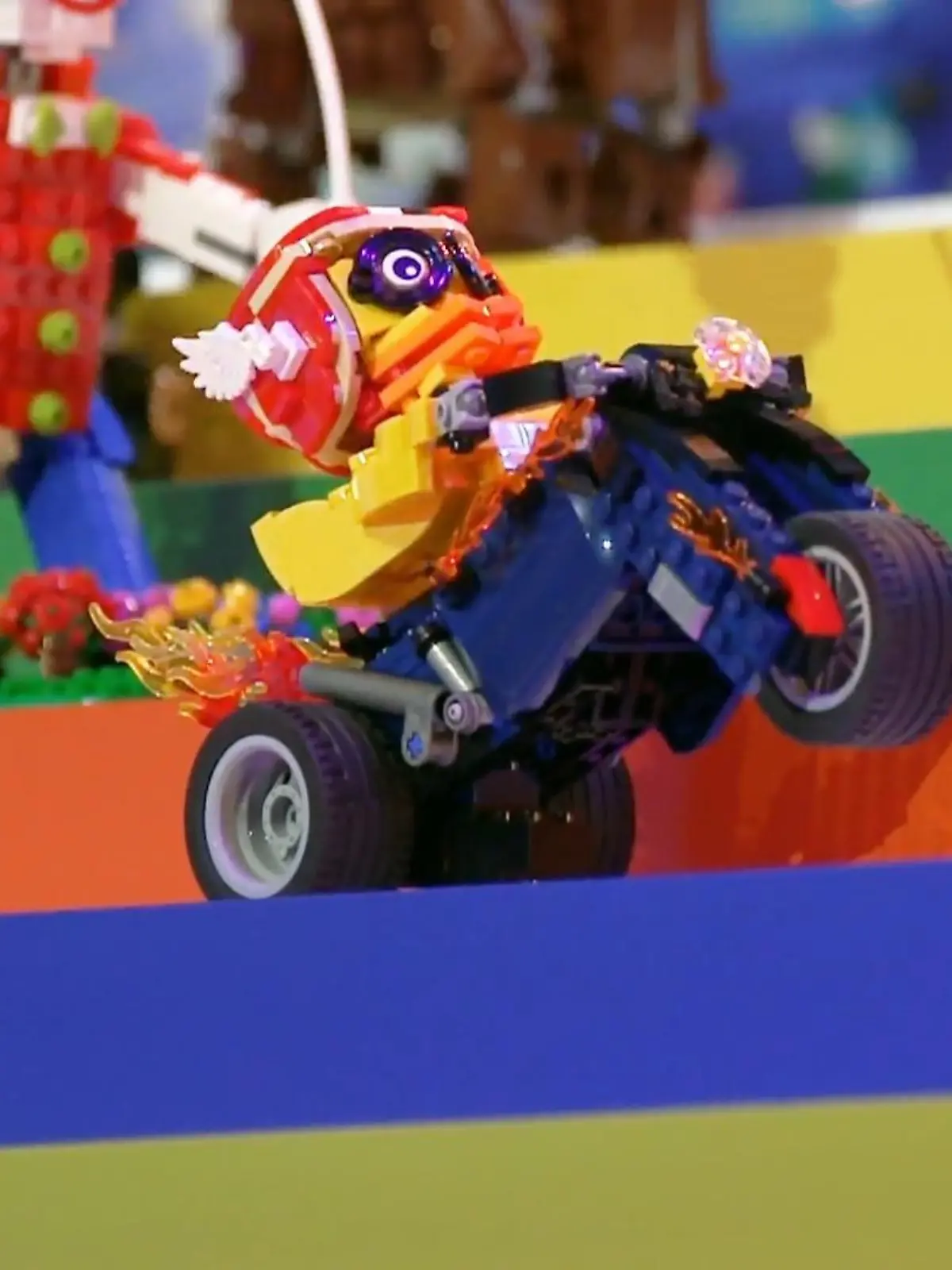 Bild zu: "LEGO-Designdirektorin Elisabeth Kahl-Backes ist zum ersten Mal voll überzeugt."