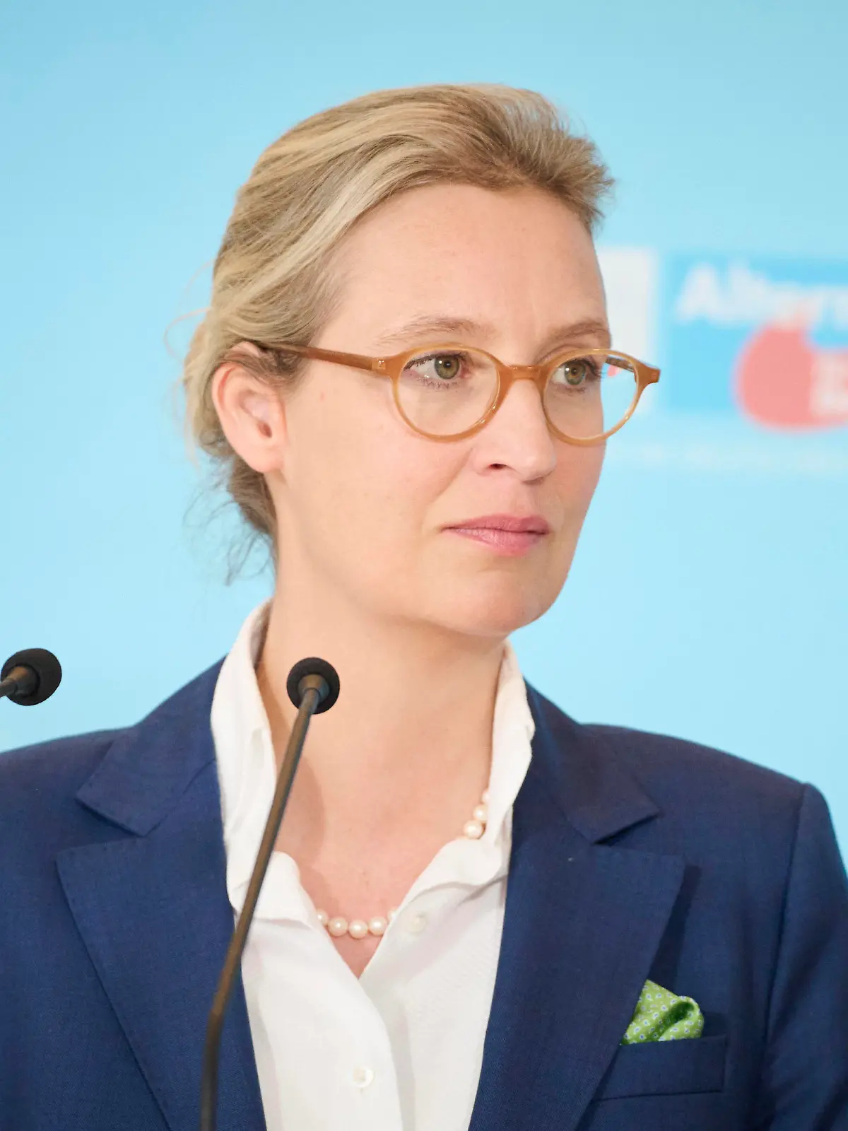 Berlin, Tino Chrupalla und Alice Weidel geben Pressekonferenz im Bundestag Tino Chrupalla Fraktionsvorsitzender der AFD-Bundestagsfraktion und Alice Weidel Co-Vorsitzende der AFD-Bundestagsfraktion während der Pressekonferenz vor der AfD Fraktionssitzung im Deutschen Bundestag am 28.03.2023 in Berlin. Berlin Bundestag Berlin Deutschland *** Berlin, Tino Chrupalla and Alice Weidel give press conference in the Bundestag Tino Chrupalla parliamentary group leader of the AFD parliamentary group and Alice Weidel co-chair of the AFD parliamentary group during the press conference before the AfD parliamentary group meeting in the German Bundestag on 28 03 2023 in Berlin Berlin Bundestag Berlin Germany