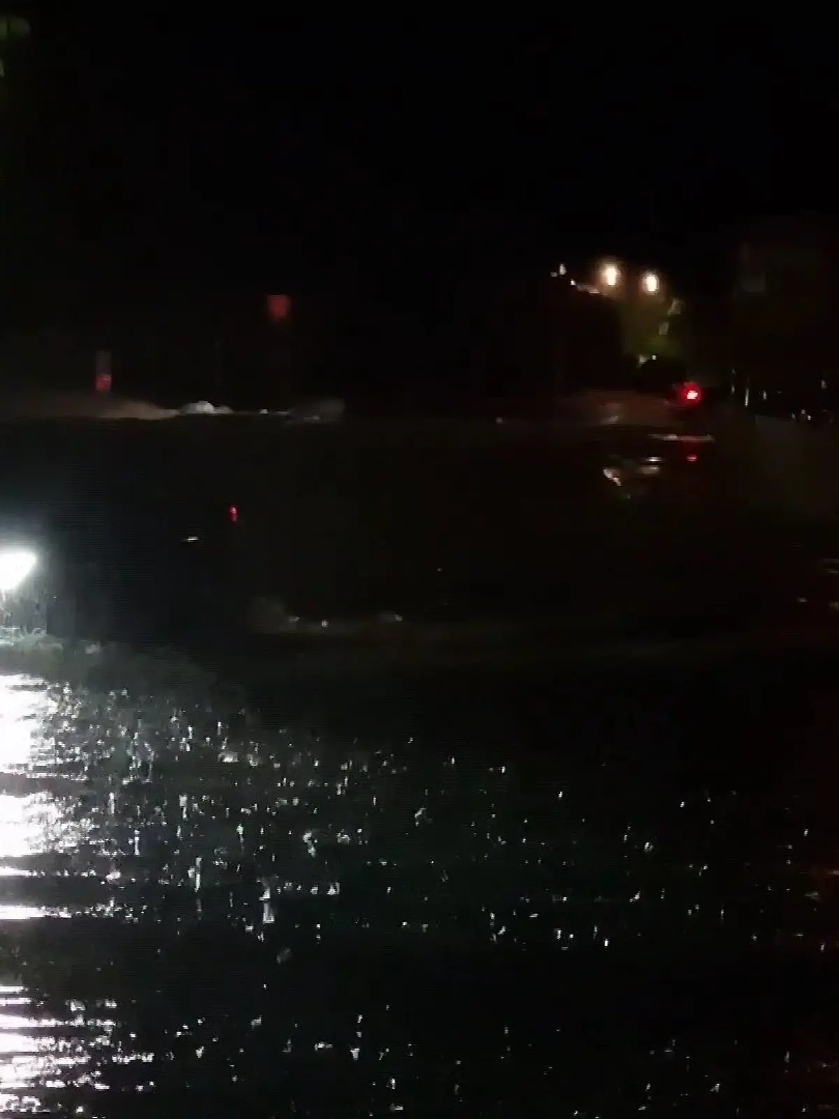 In Ganderkesee wird das Wasser für die Autofahrer zur Gefahr.