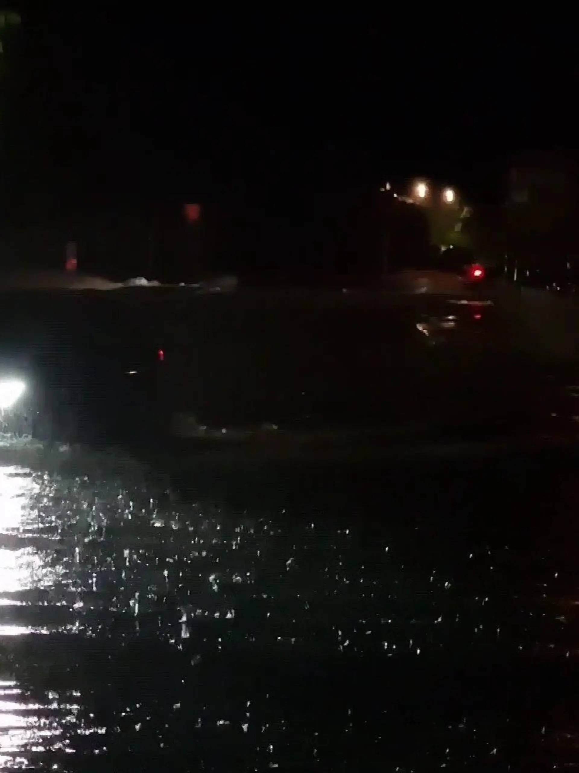 In Ganderkesee wird das Wasser für die Autofahrer zur Gefahr.