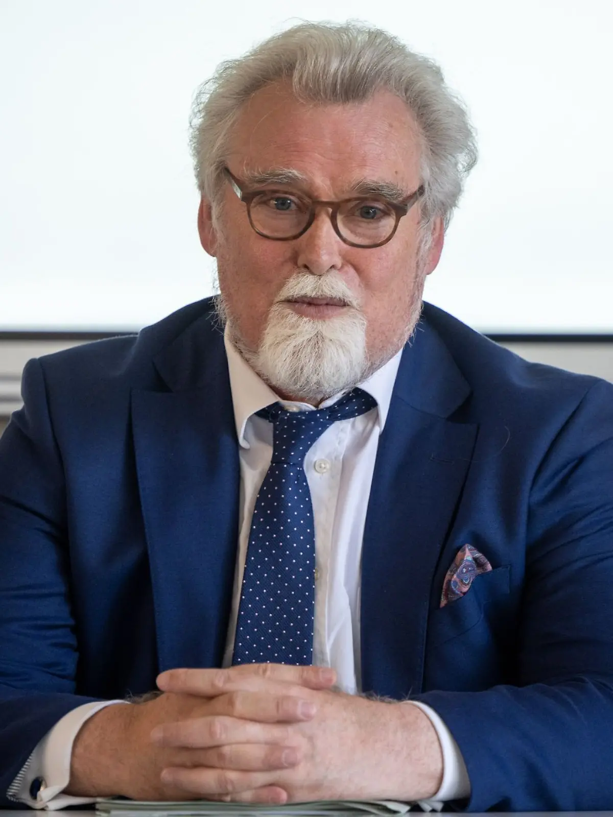 Bild zu: "Rheinland-pfälzischer Justizminister Mertin gestorben "
