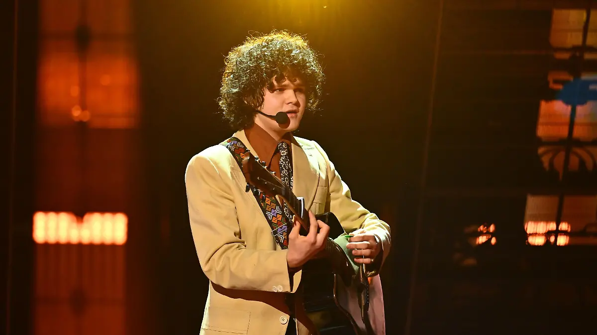 Benjamin Braatz performt seinen Song „Like You Love Me”. 