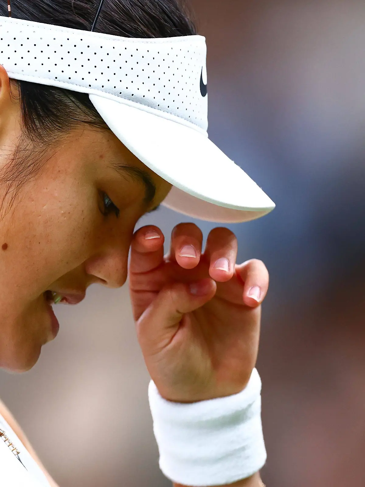 Tennisspielerin Emma Raducanu beim Turnier in Wimbledon 2024 