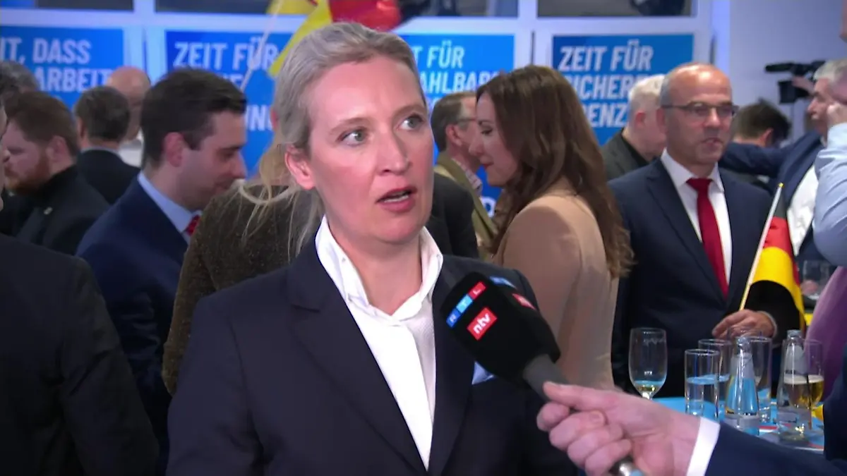 Alice Weidel bietet Merz Koalitionsverhandlungen an Bundestagswahl 2025