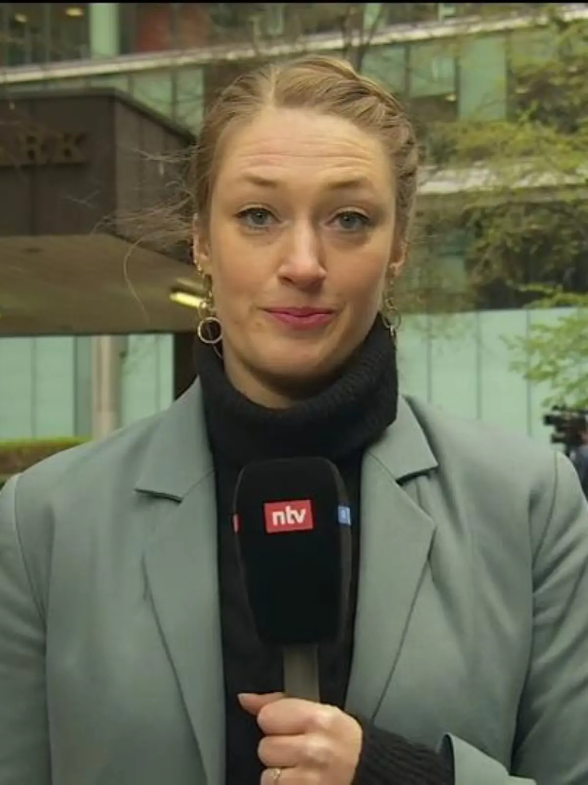 Bild zu: "Jury: Boris Becker schuldig! RTL-Reporterin erklärt Details"