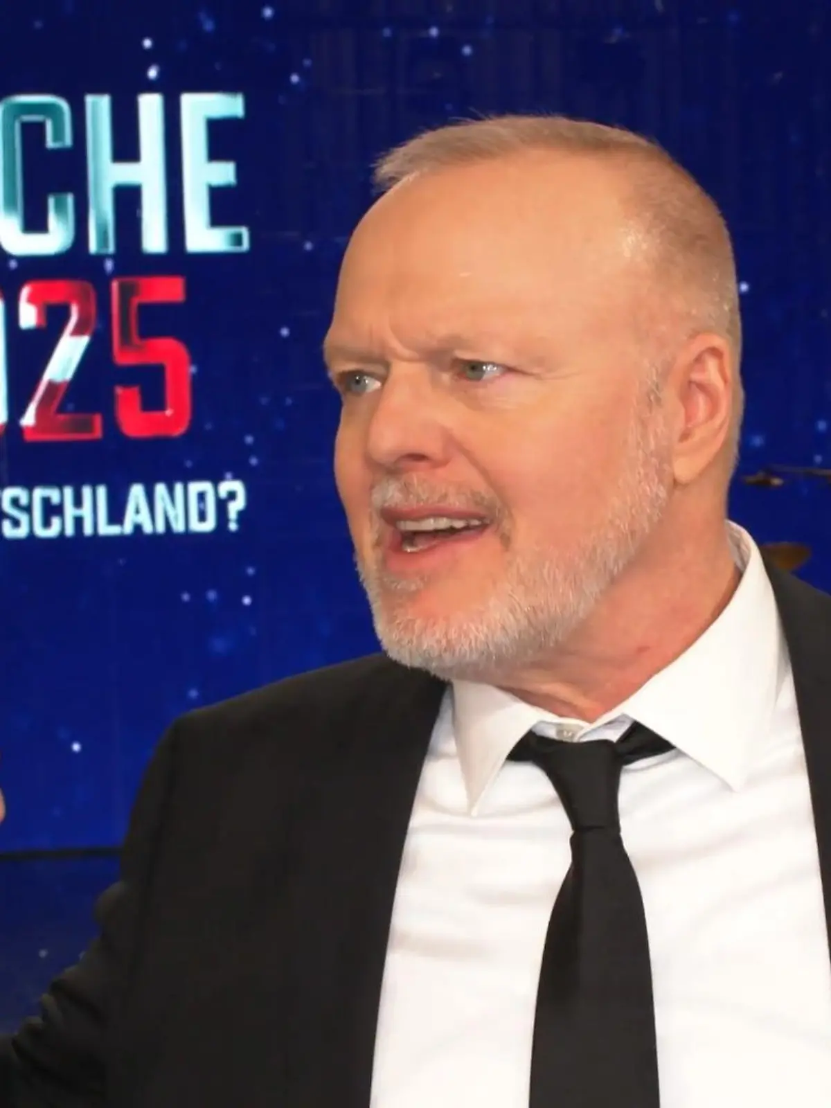 Bild zu: "ESC-Mastermind Stefan Raab entscheidet mit"