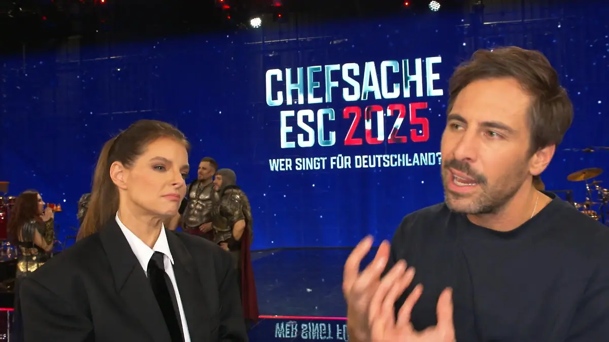 „Chefsache ESC”-Jurorin Yvonne Catterfeld und Gastjuror Max Giesinger