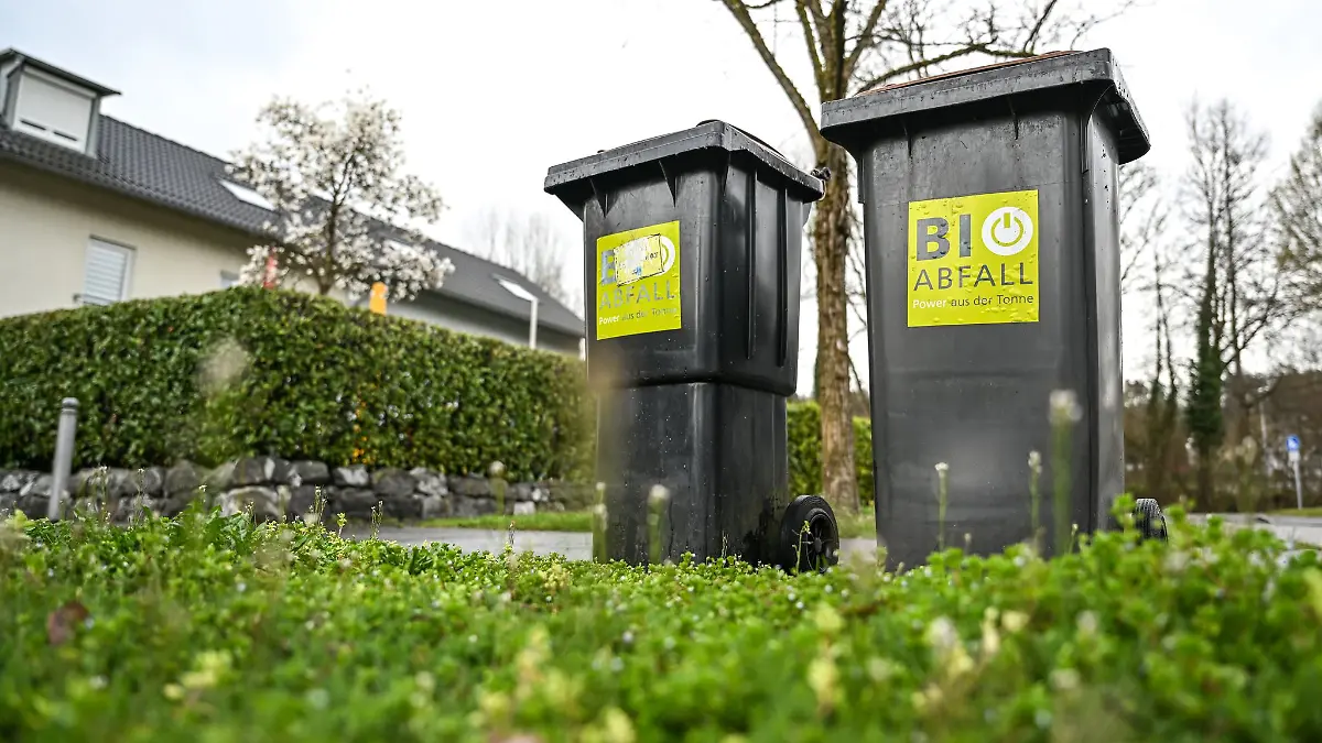 Der Biomüll soll nicht mehr auf Reisen geschickt werden. (Archivbild)
