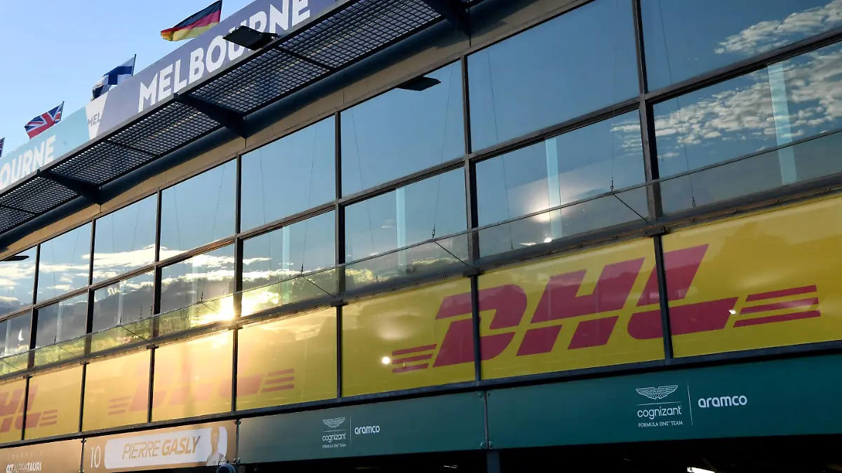 Formula 1 2022: Australian GP MELBOURNE GRAND PRIX CIRCUIT, AUSTRALIA - APRIL 07: DHL sponsorship during the Australian GP at Melbourne Grand Prix Circuit on Thursday April 07, 2022 in Melbourne, Australia. Photo by Mark Sutton / Sutton Images Images PUBLICATIONxINxGERxSUIxAUTxHUNxONLY GP2203_163315MS2_8469