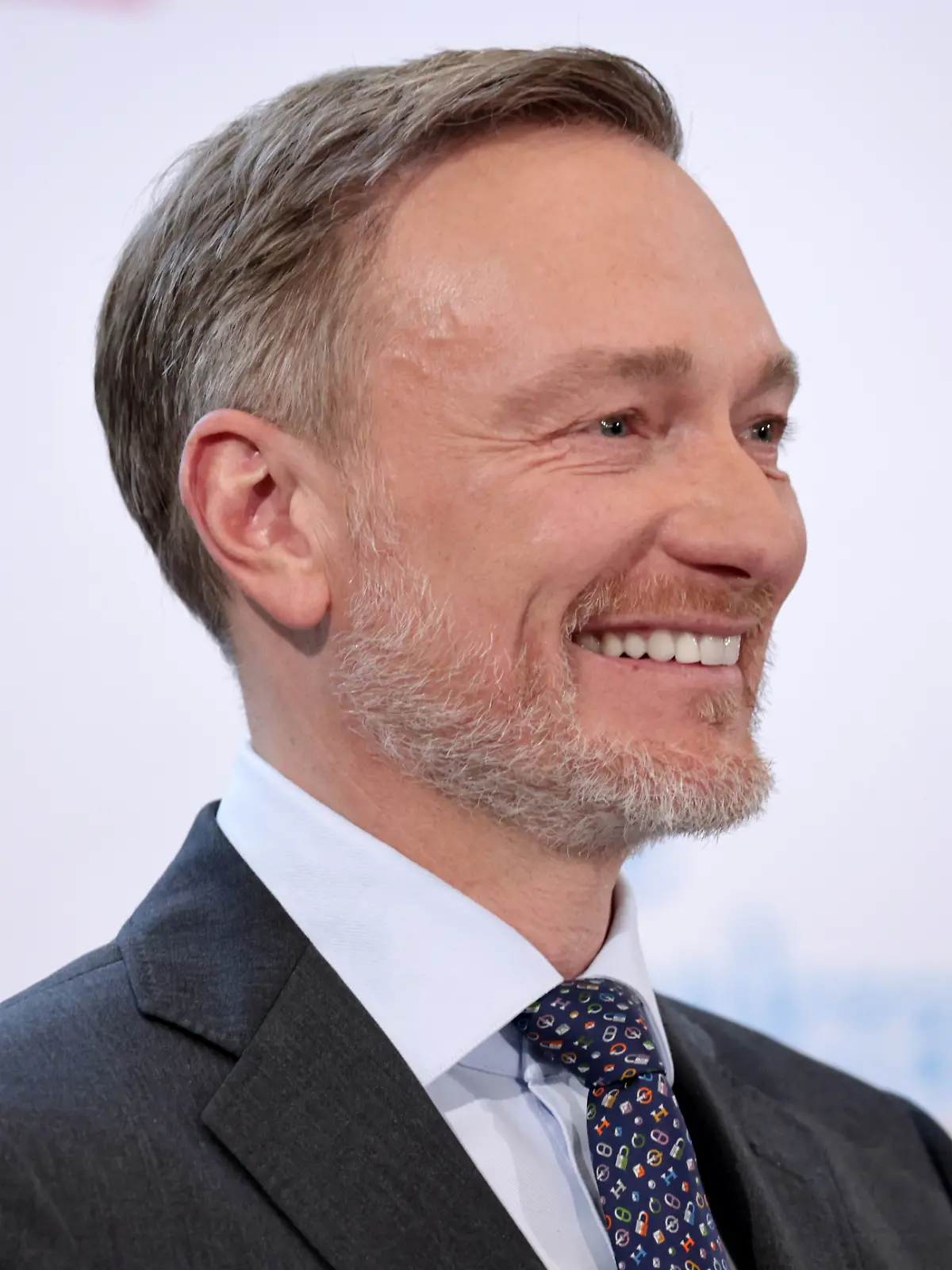 Bild zu: "Wandelt sich Christian Lindner vom Spitzen-Politiker zum Superdad? "