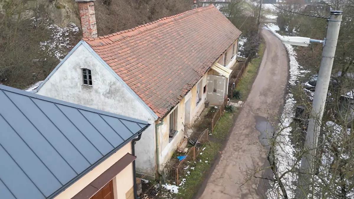 Im Keller dieses Hauses sollen die Frauen eingesperrt worden sein.