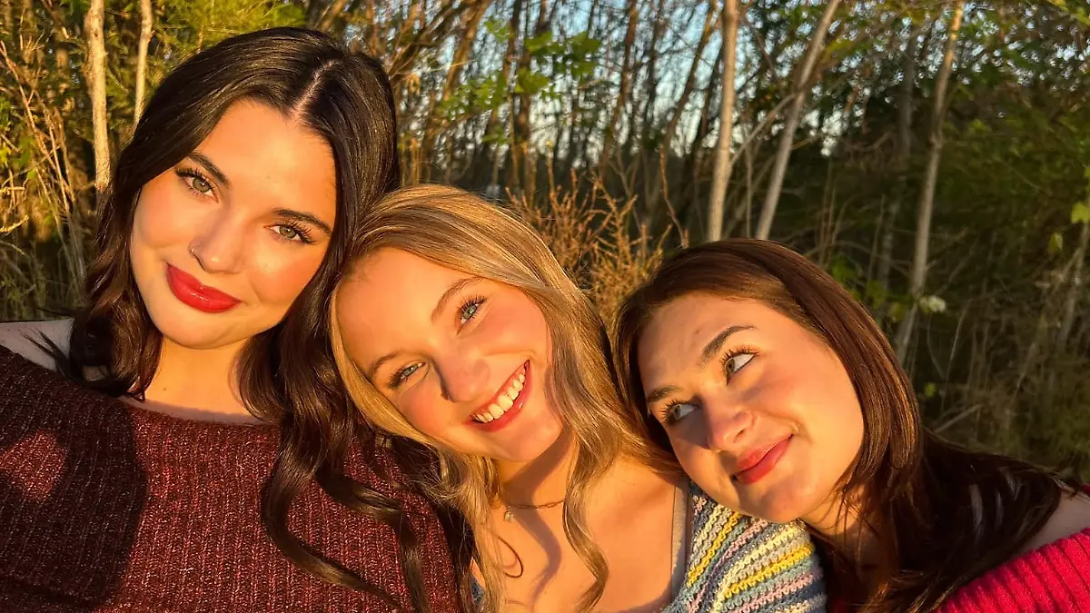 Ava Wolfe, Jayden Butterfield und Violet Corrado sterben bei einem Autounfall in Missouri (USA).