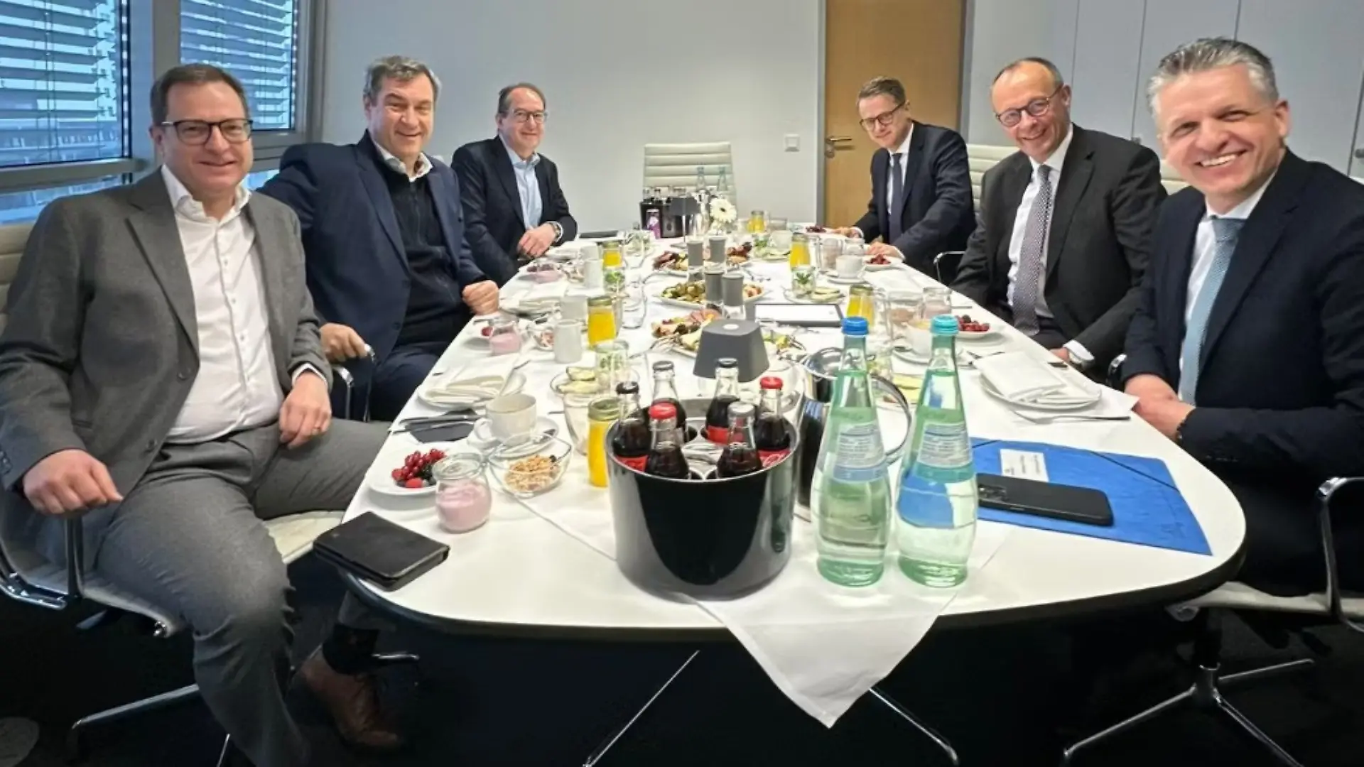 CDU sorgt mit diesem Foto für Spott im Netz.
